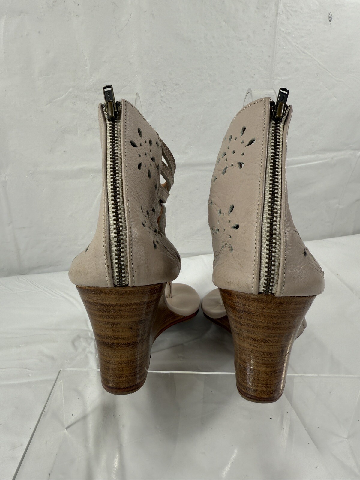 bali ELF Leather Bora Bora Rear Zip Handmade Wedge Sandal Size 8 thong