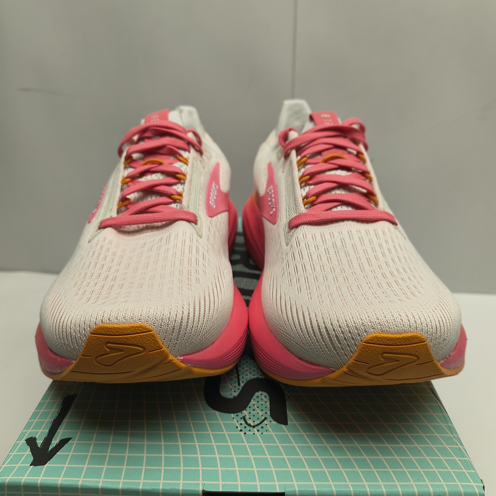 Brooks Revel 8 ‘Empower Her’ Running Walking Athletic Shoes Women’s Size 8M