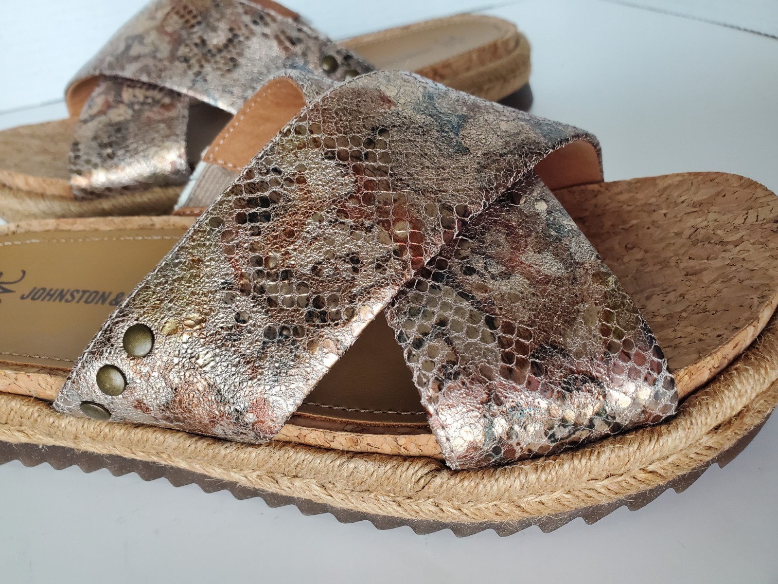 Johnston & Murphy Michelle Rose Mosaic Metallic Cross Strap Slide Sandal Size 8