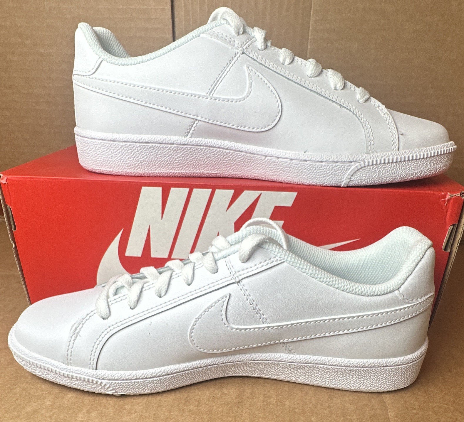 Nike Court Royale Women’s Low Top Lace-Up Sneakers White/White 749867-105