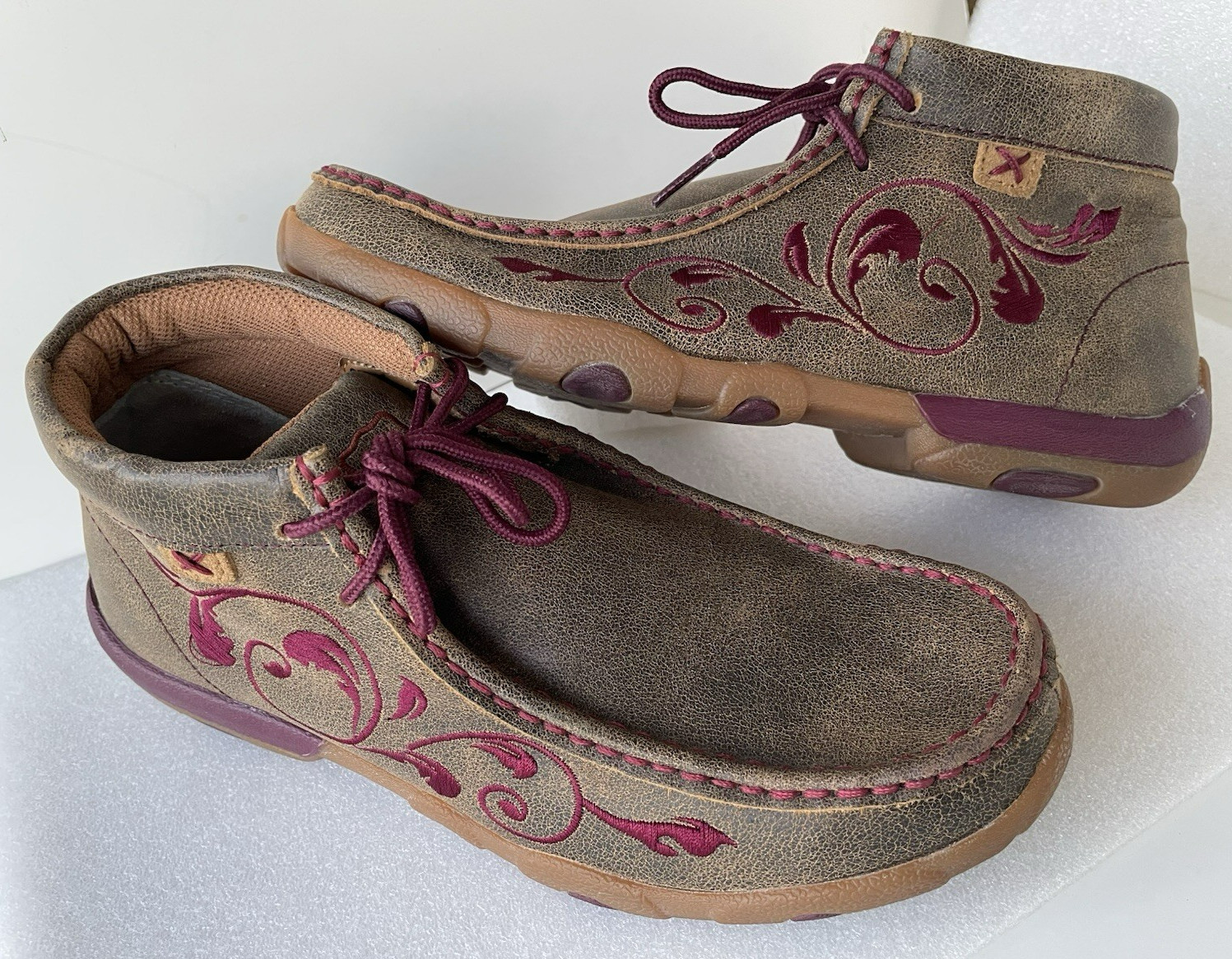 Twisted X Chukka Driving Moc Shoes Wo’s 8M Leather Embroidery Booties ~Excellent