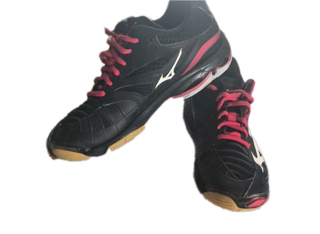 Mizuno Wave Lightning Women’s Size 10