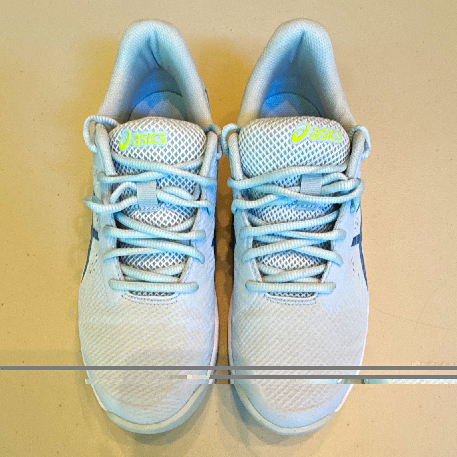 ASICS Women’s Low Top Lace-Up Athletic Sneakers Light Blue/White Neon 1042A211