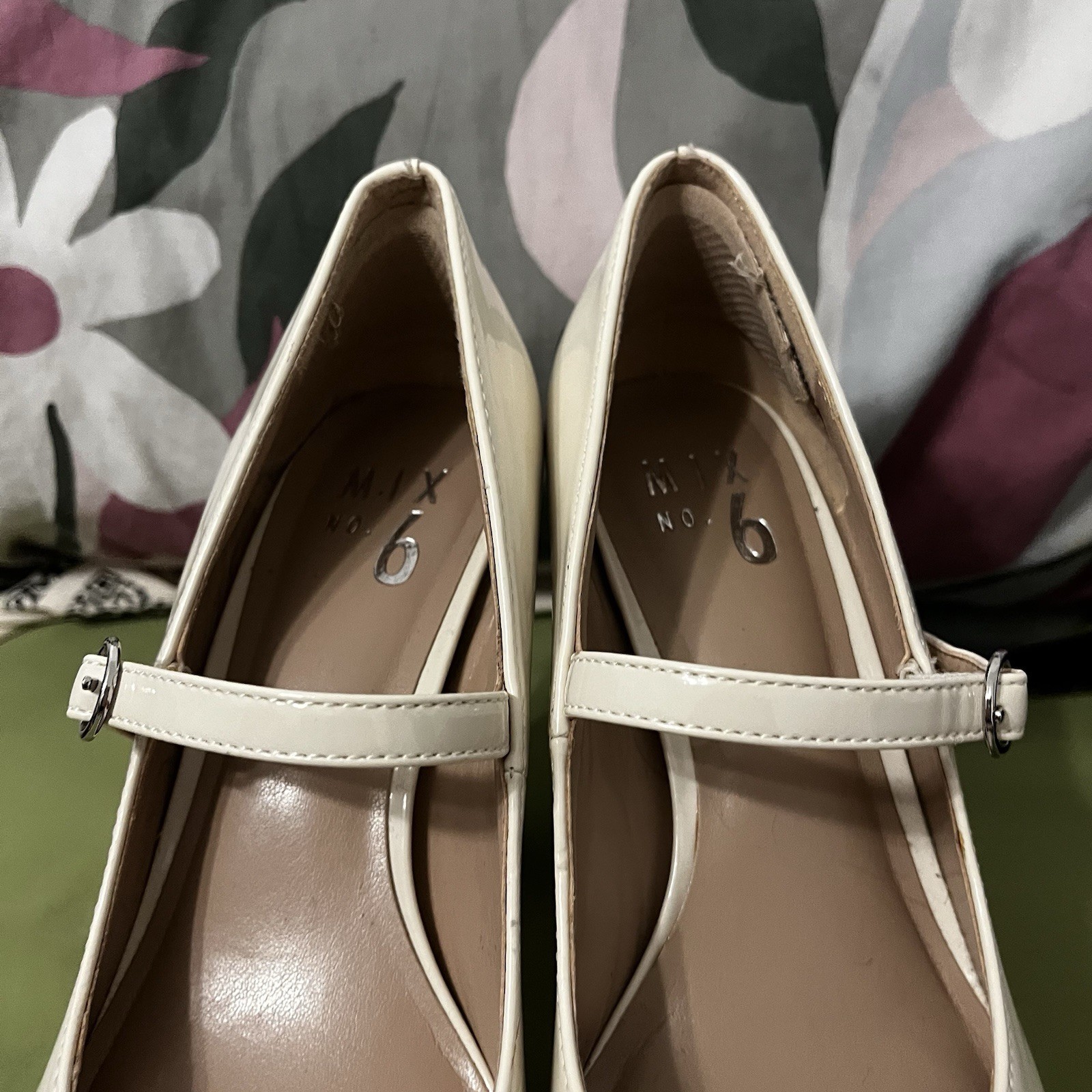 Mix No. 6 Ivory Patent Leather Mary Jane Platform Block Heel Pumps US 6