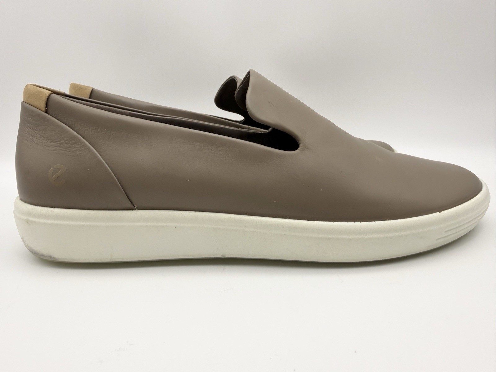 ECCO Women’s US 10/10.5 EU 41 Soft 7 Mushroom Brown Leather Slip On Shoe Sneaker
