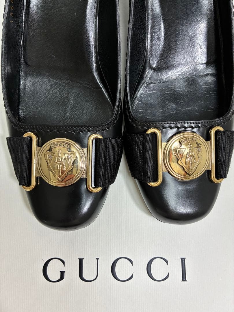 GUCCI Black Leather Pumps Size 23cm 9in Gold Emblem High Heels