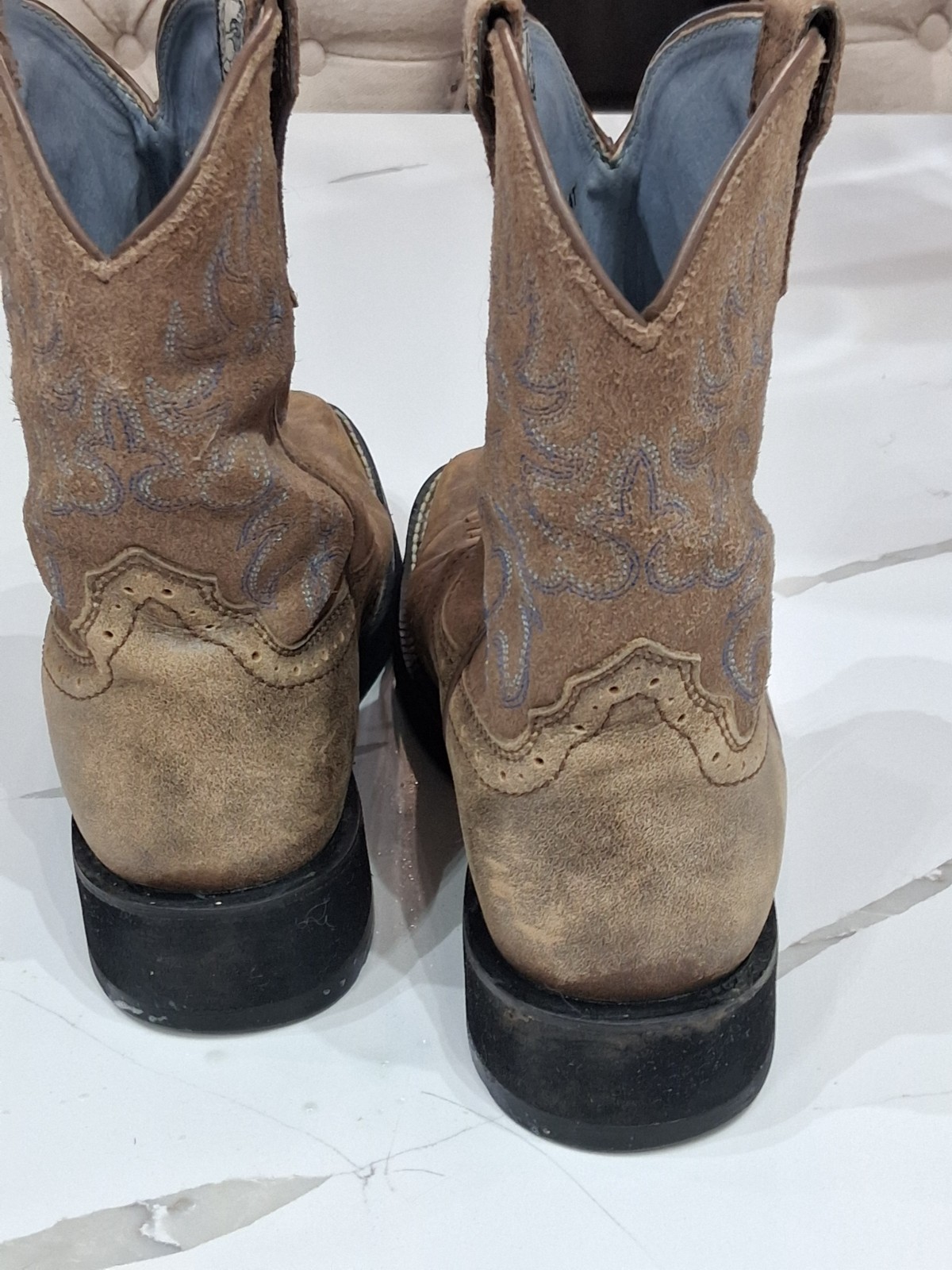 Ariat Brown Boots With Blue Stitching