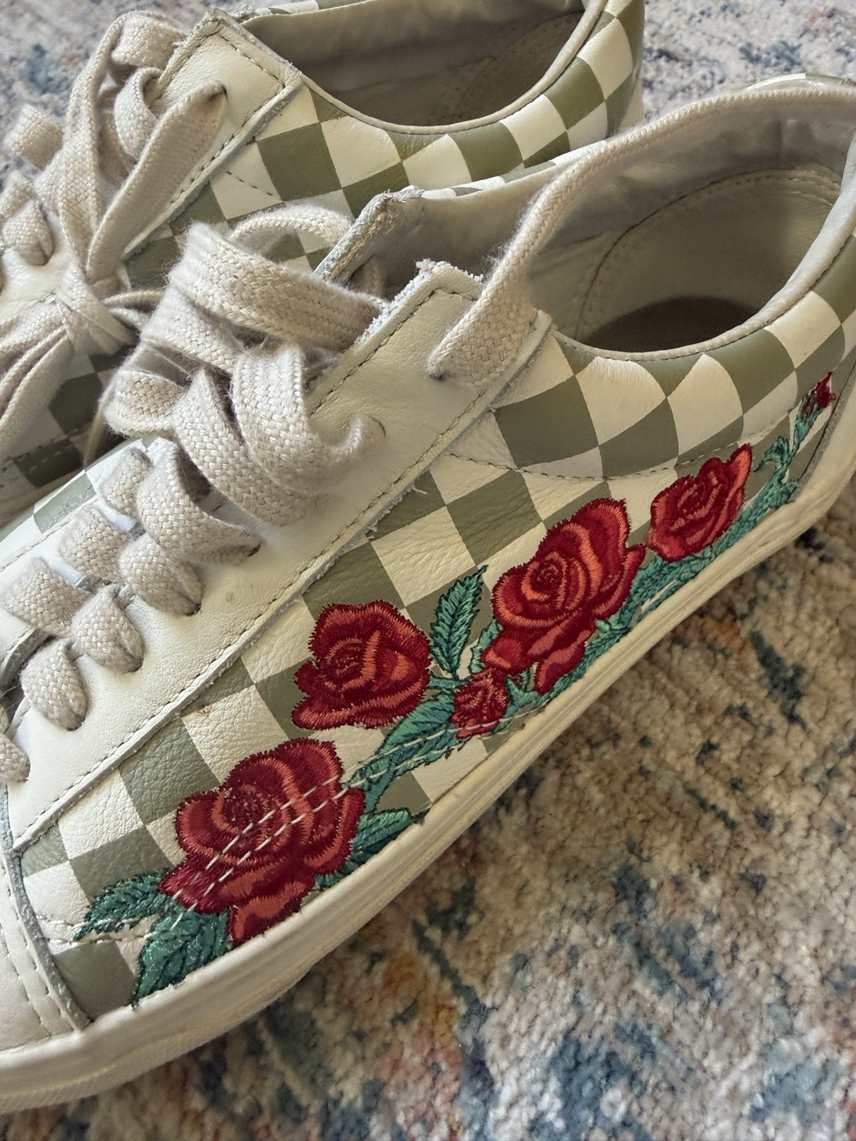 VANS Old Skool DX Rose Embroidery Marshmallow Skate Shoes Women 8.5 Men 7