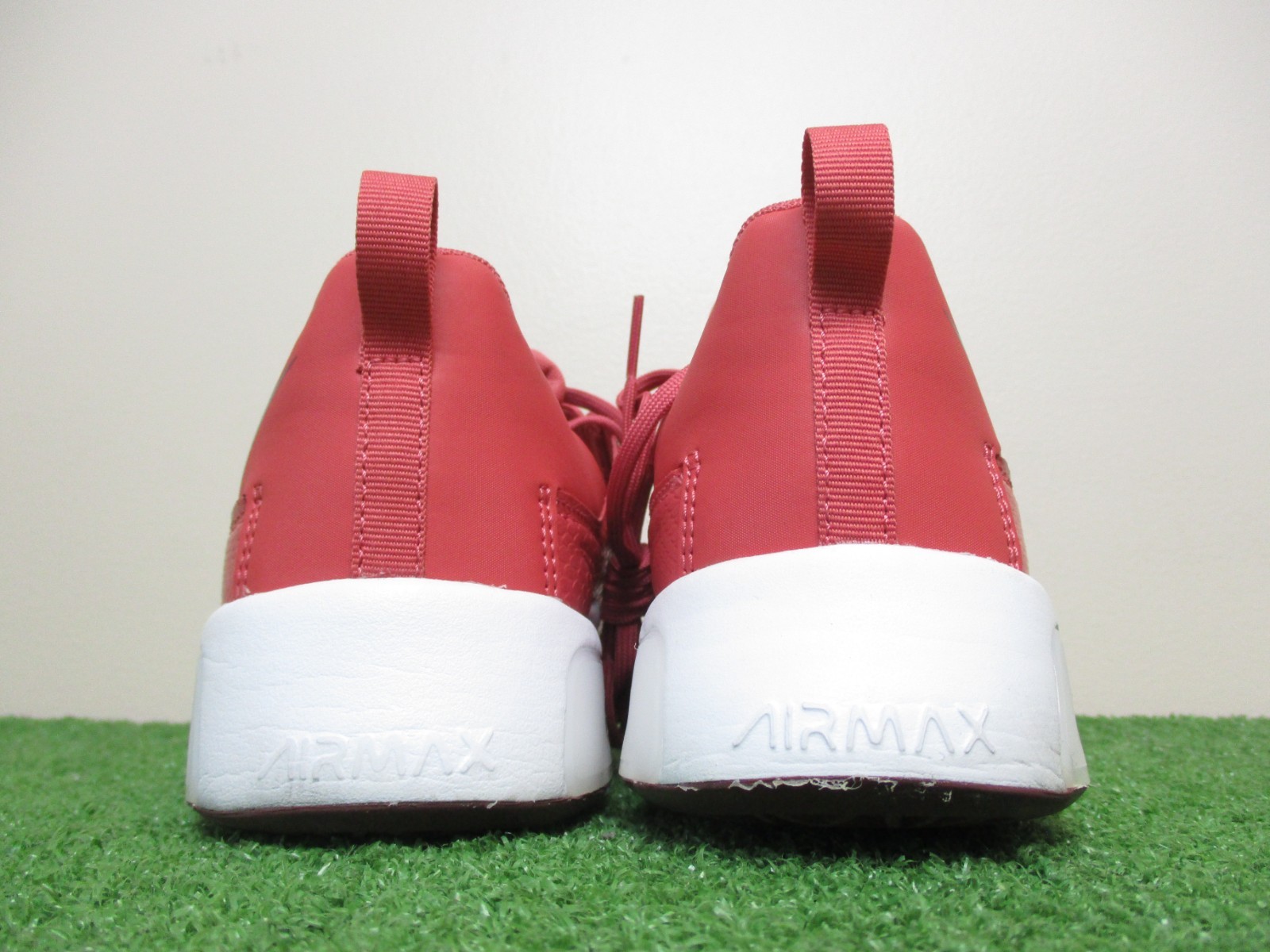 Nike Air Max Bella TR 5 Womens Size 7.5 Medium B Rose Burgundy DD9285-602