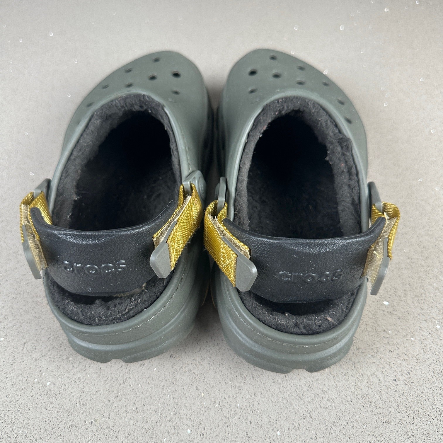 CROCS Mens 6 Womens 8 ALL-TERRAIN LINED CLOG DUSTY OLIVE Adjustable Heel Strap