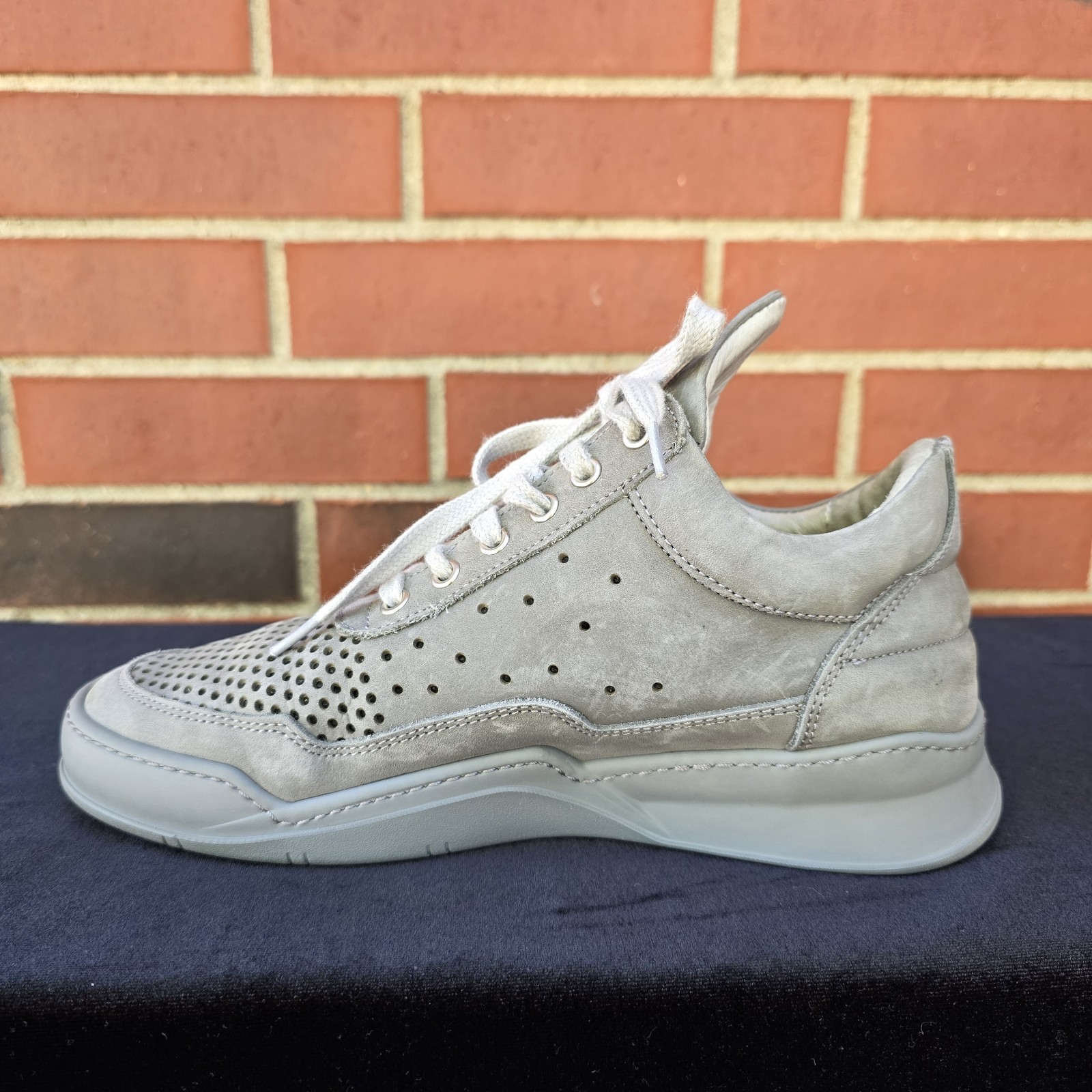 Filling Pieces Gradient Gray Perforated Sneakers Size 39 EU Or US 9 Low Top