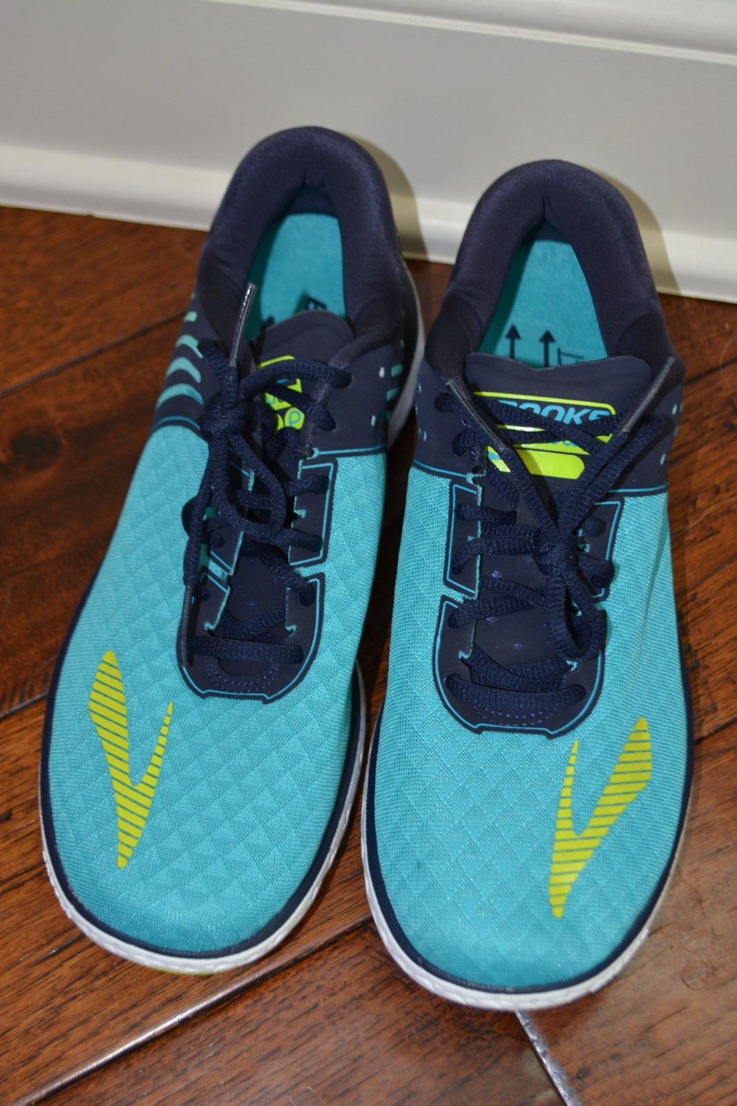 Brooks Women’s Pure Flow 6 Athletic Runners Teal and Blue, Sz 10.5 B, Ex.+ Cond.
