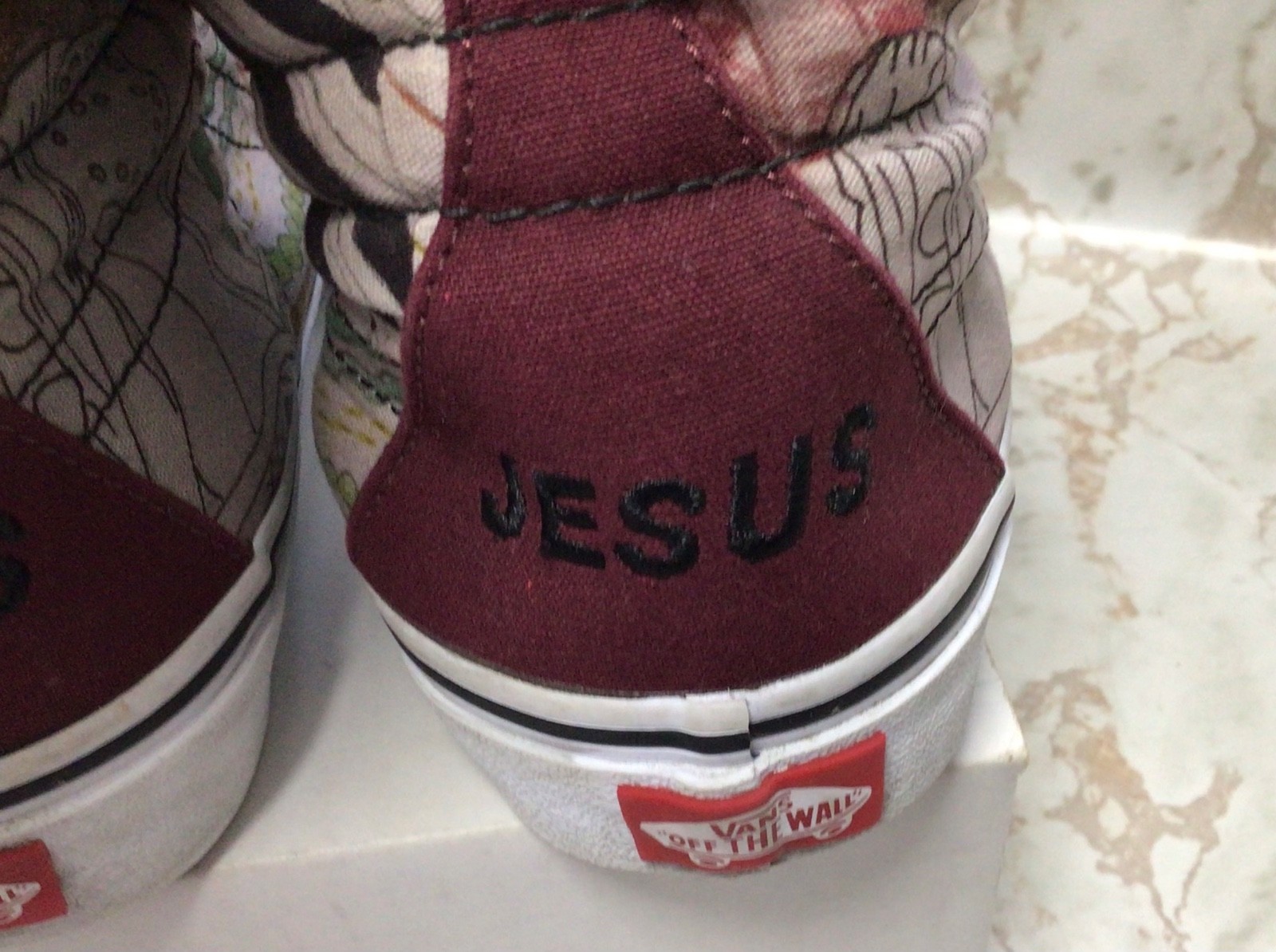 VANS Jesus Embroidered Burgundy High Top Sneakers Women’s Size 8.5 Art Graphics