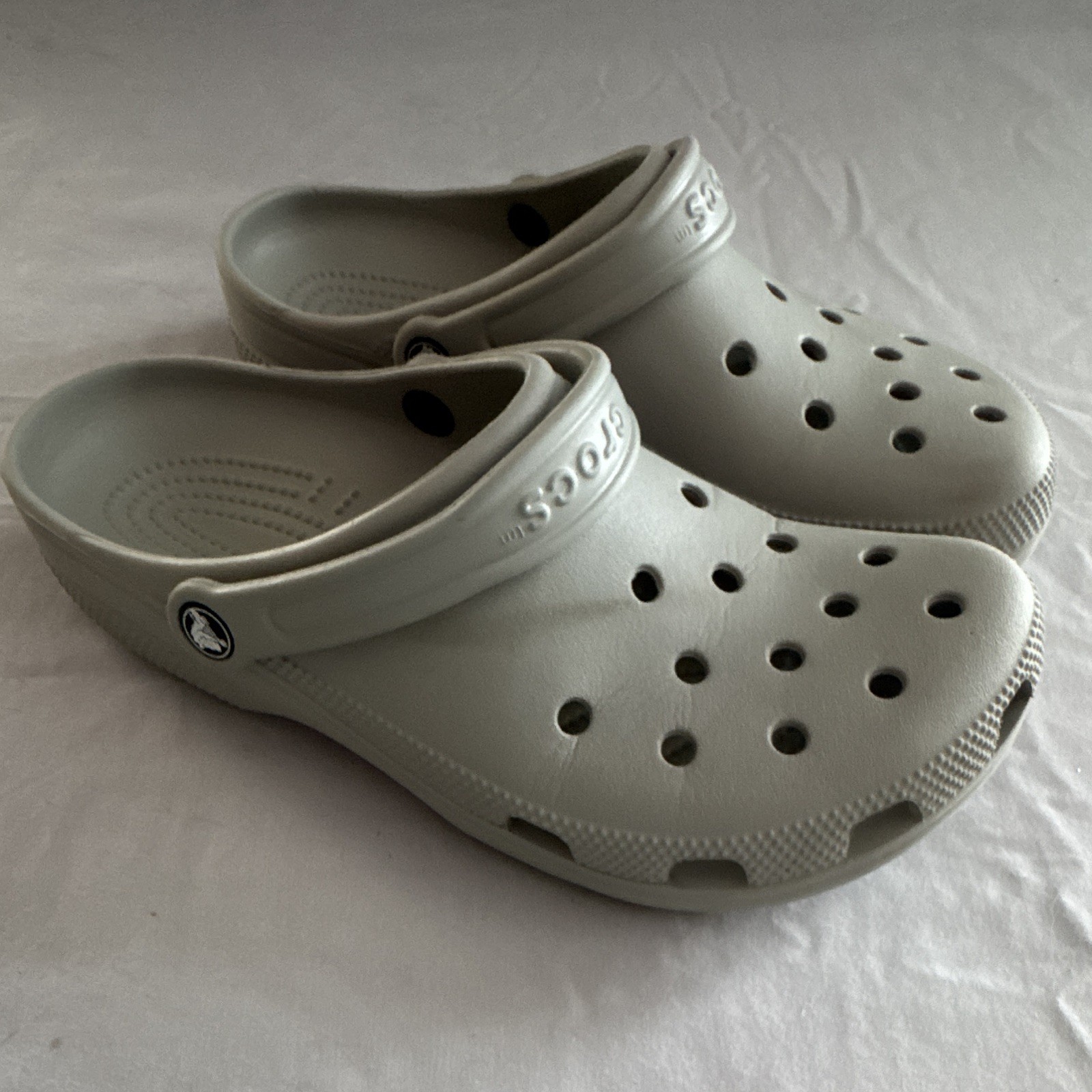 Crocs Classic Clog Sandal Gray Unisex 9 Men’s/11 Woman