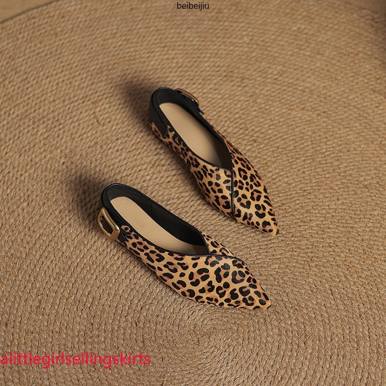 Women’s Flats Slip on Loafers Leopard Weave Alligator Pattern Pointy Toe Shoes