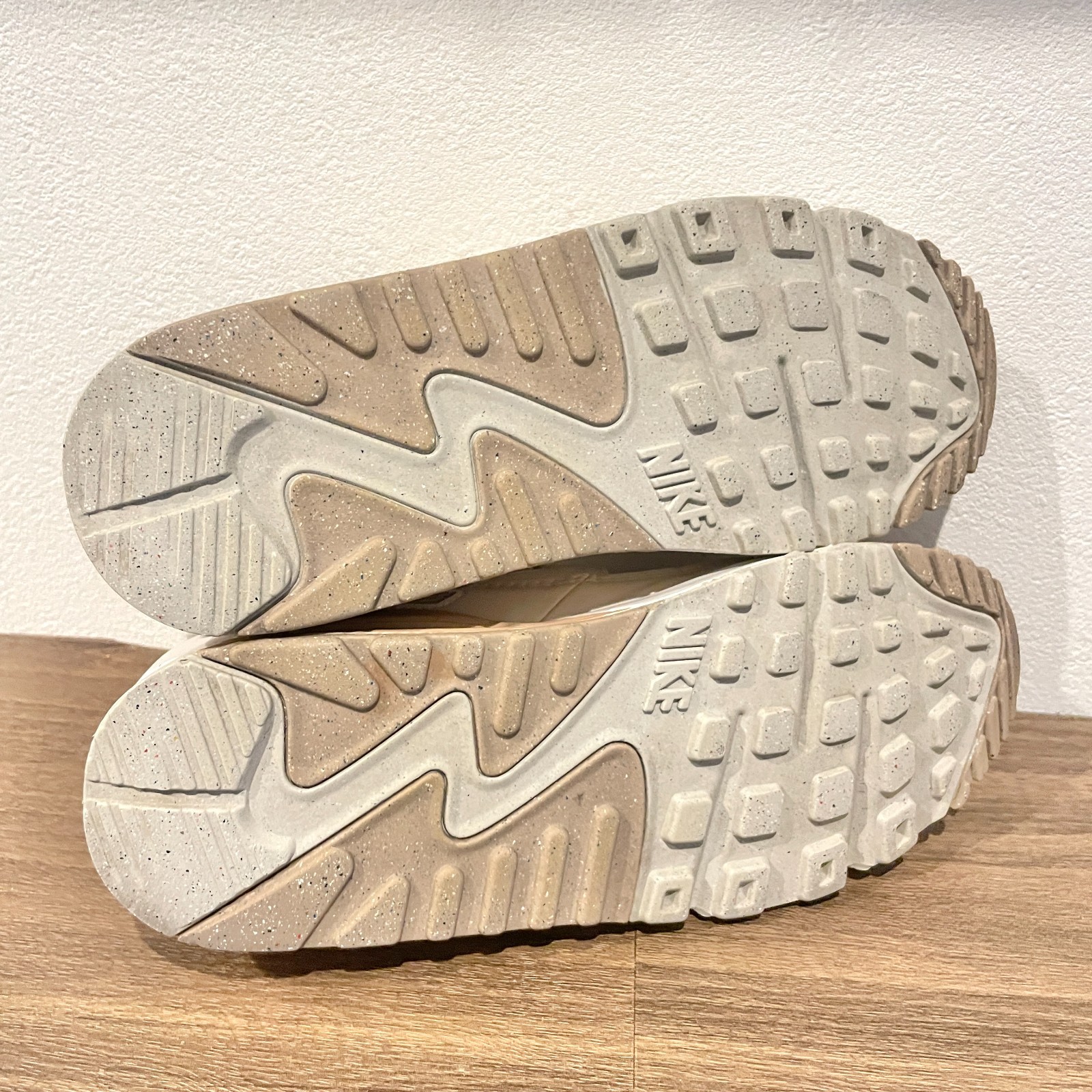 Size 7.5 – Nike Air Max 90 Phantom Light Orewood Brown W DH8010-004