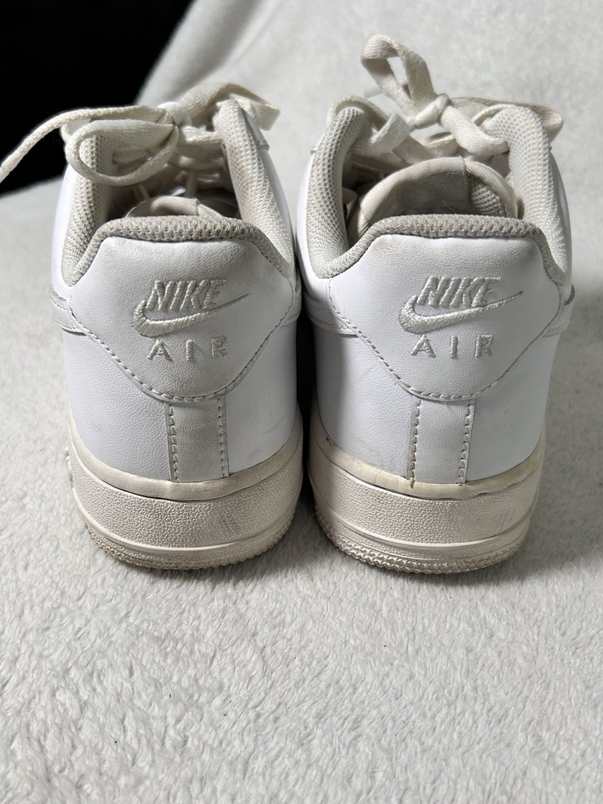 Nike Air Force 1 ’07 Shoes Womens Size 8 White Leather Cushioned DD8959-100