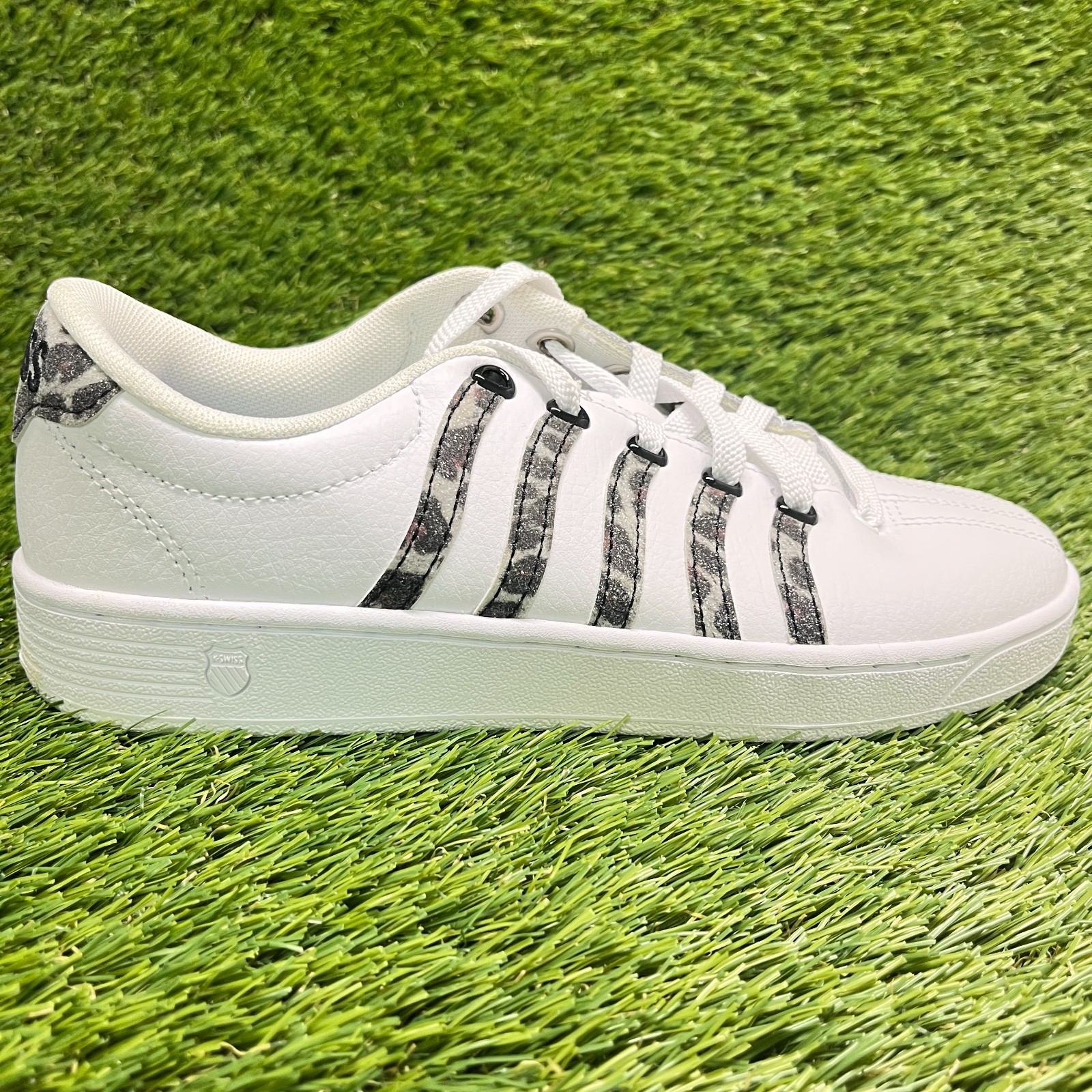 K-Swiss Court Pro II Leopard Womens Size 7 White Black Athletic Shoes Sneakers