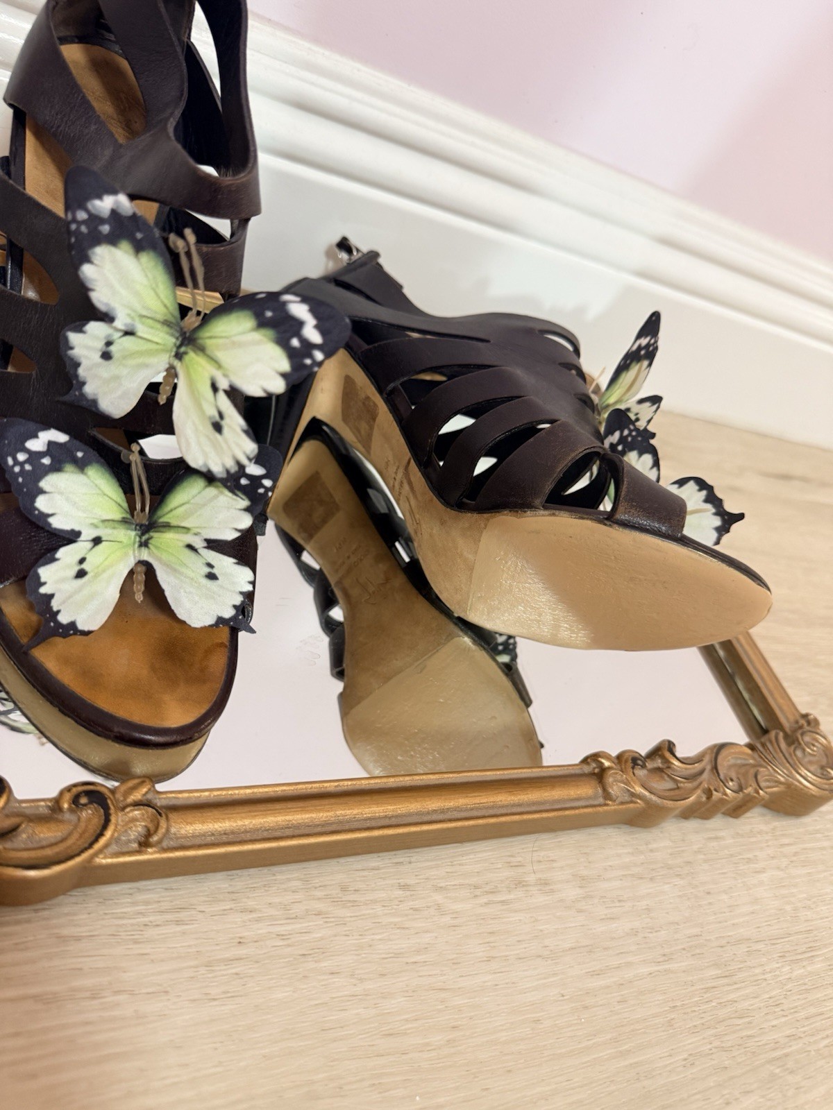 Giuseppe Zanotti Upcycled Butterfly Gladiator Sandals Brown Leather Heels 39.5