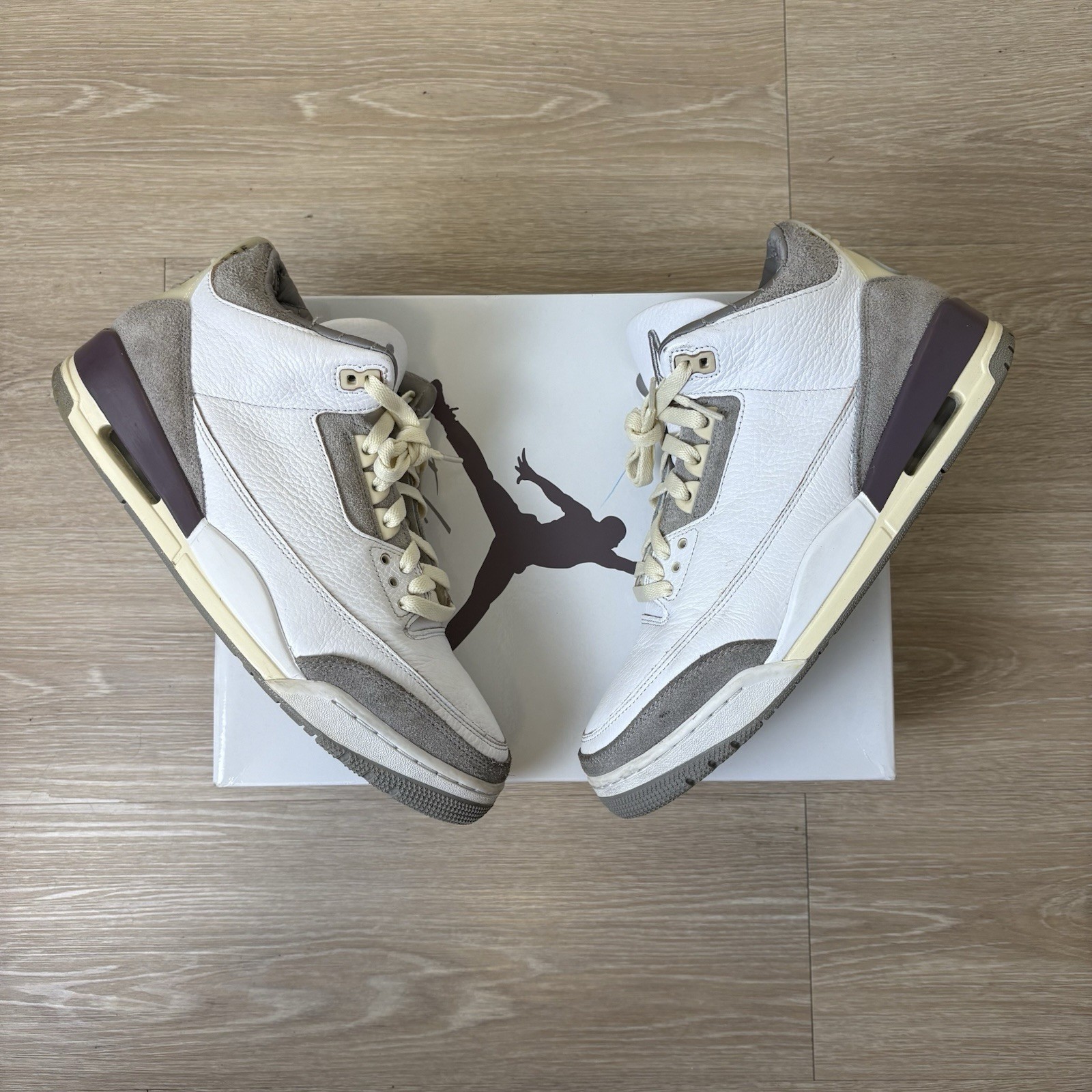 Air Jordan 3 Retro SP x A Ma Maniere Size 10.5M 12W DH3434-110 Preowned