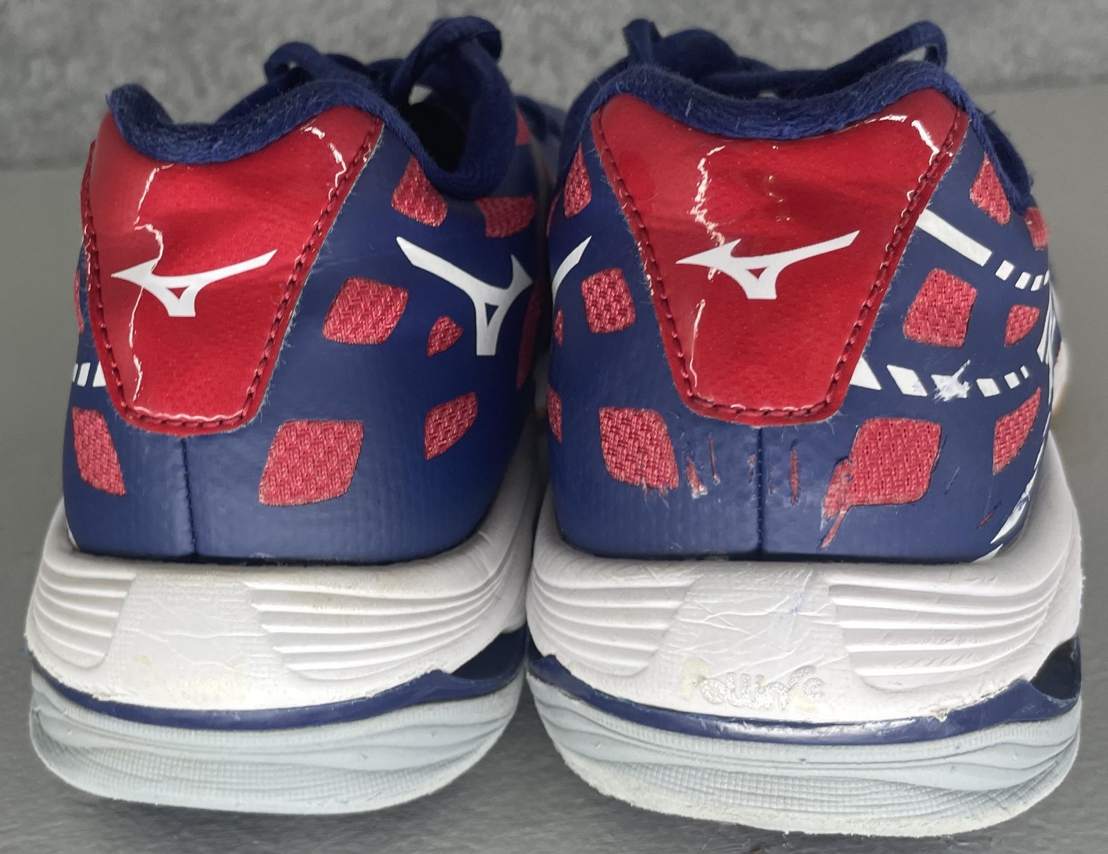Mizuno Women’s Wave Lightning Z Indoor Volleyball Shoes Red/Blue US Size W 8