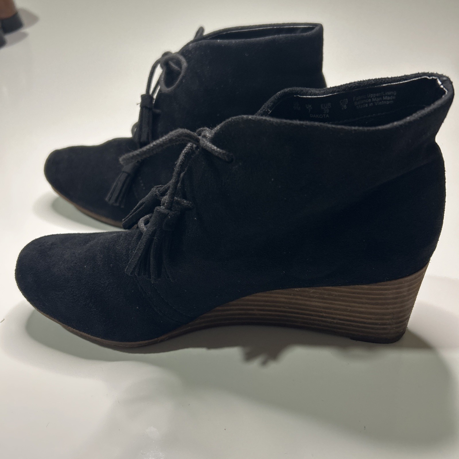 Dr. Scholl’s Boots Shoes Dakota Women’s 9M 2.5 Inch Heels Memory Foam Cool Fit