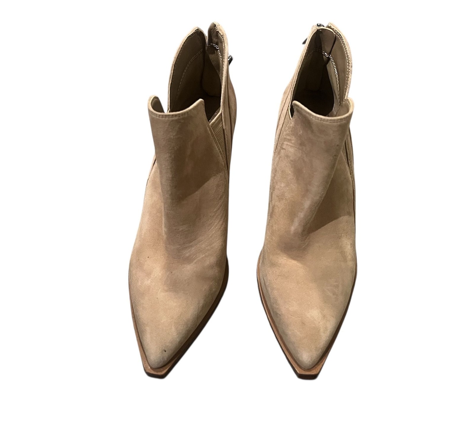 Vince Camuto