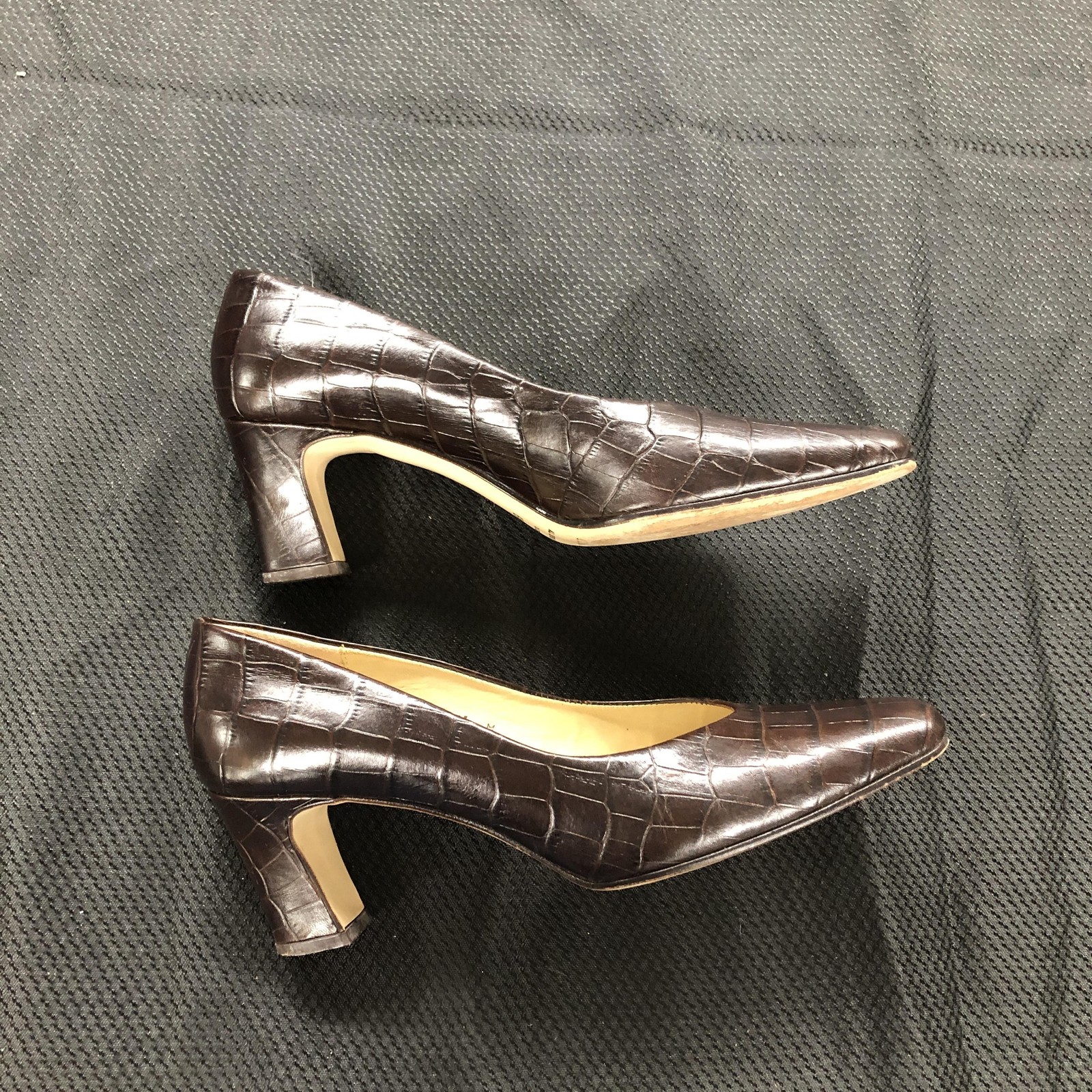 Etienne Aigner Taylor Shoes Womens Size 6.5 Brown Croc Embossed Leather Pumps