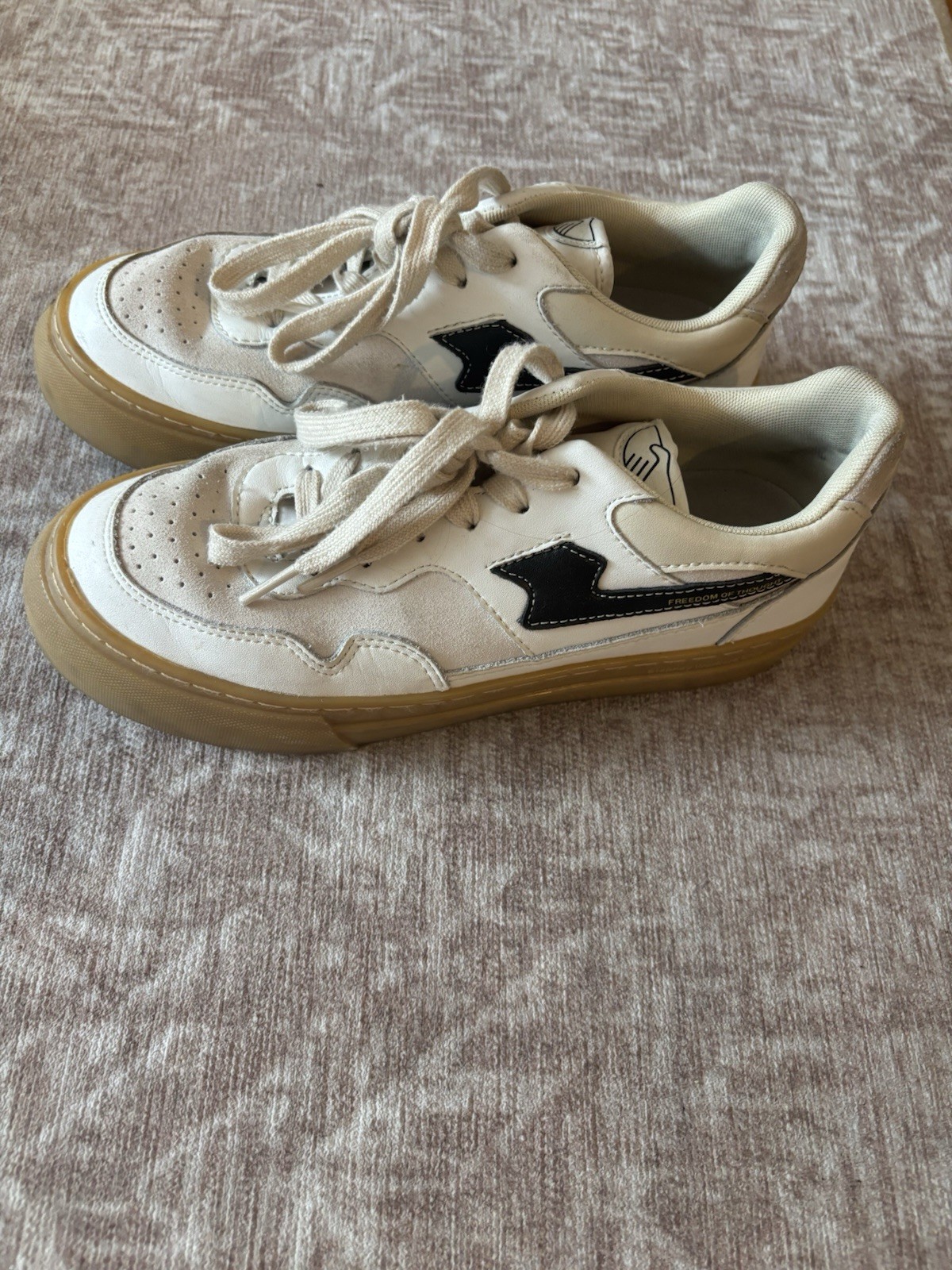 S.W.C White/Black Low Top Lace-Up Sneakers Athletic Unisex Adults YA09511
