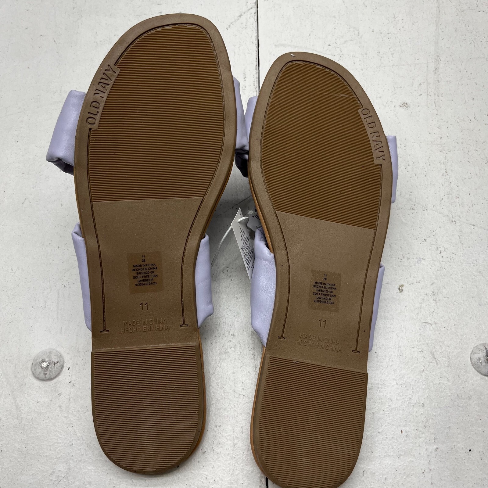 Old Navy Lavender Faux-Leather Soft Twist Sandals Women’s Size 11 NEW
