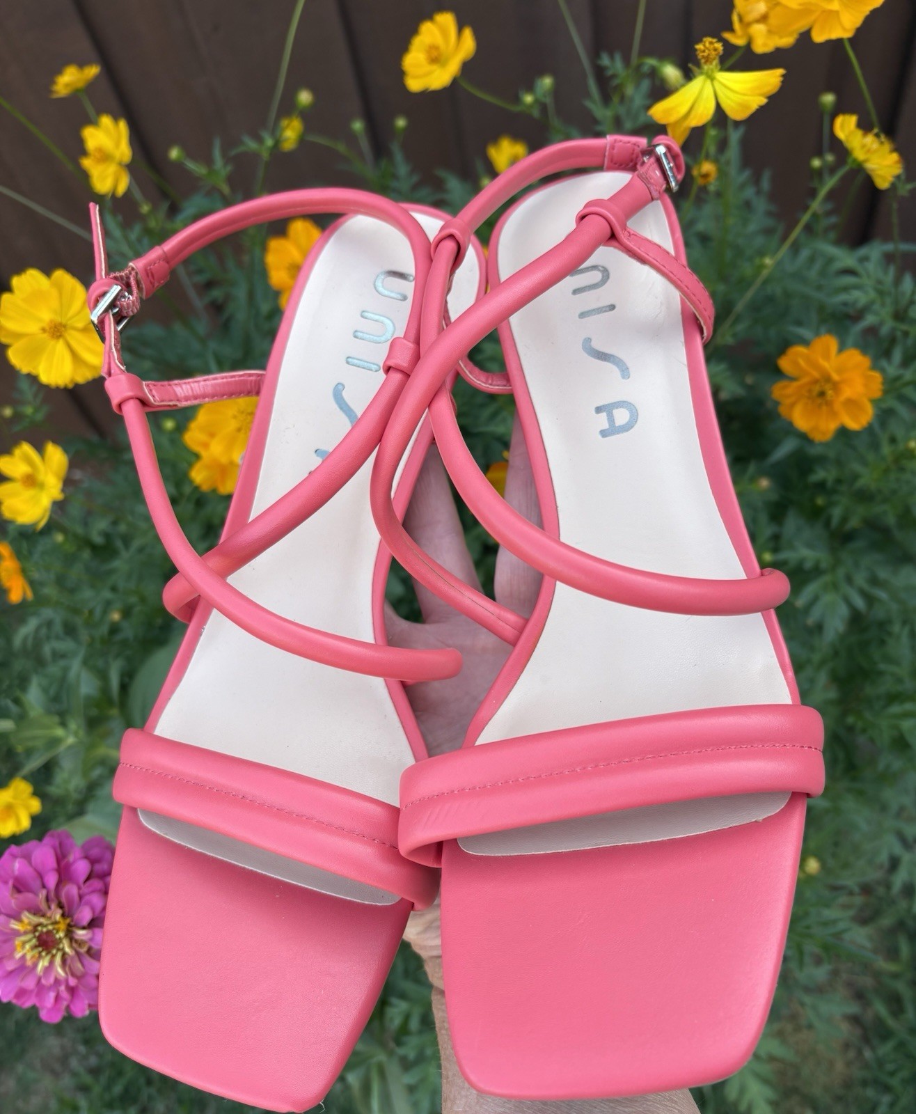 UNISA Coral Pink Sailor Color 660 Strappy Heels Adjustable Sandals Size 9.5