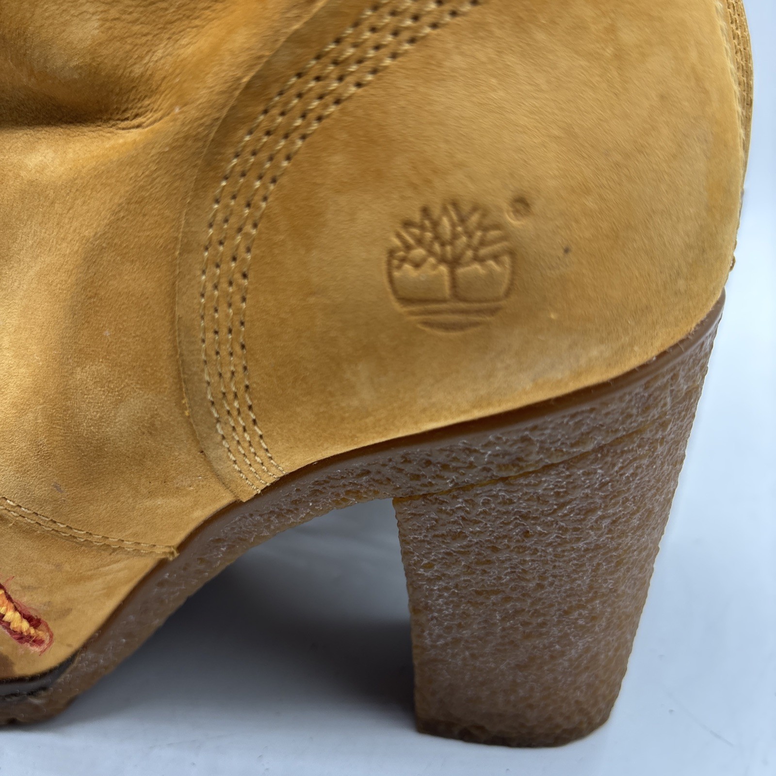 Timberland Earthkeepers W Size 8.5 Lace-Up 2.5” High Heel