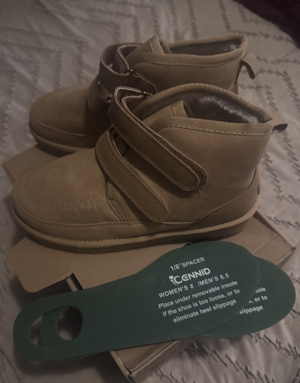 Beige Ankle Winter Boots Women’s 8/Men’s 6.5 Hook and Loop Straps w/1/8” Spacer