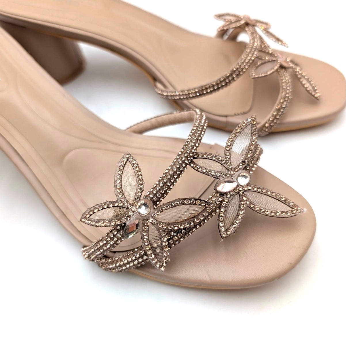 Azalea Wang Quinton Ankle Wrap Block Heel Sandals Women’s Nude Size US9 EU39.5