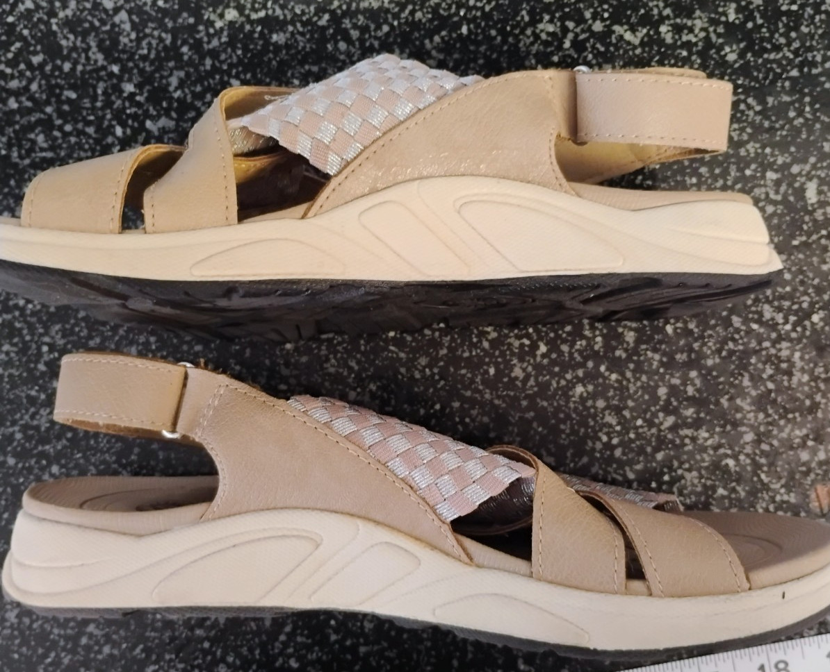 Earth Spirit Shoes Womens Size 7 Taupe Metallic Woven Slingback Sandal Comfort