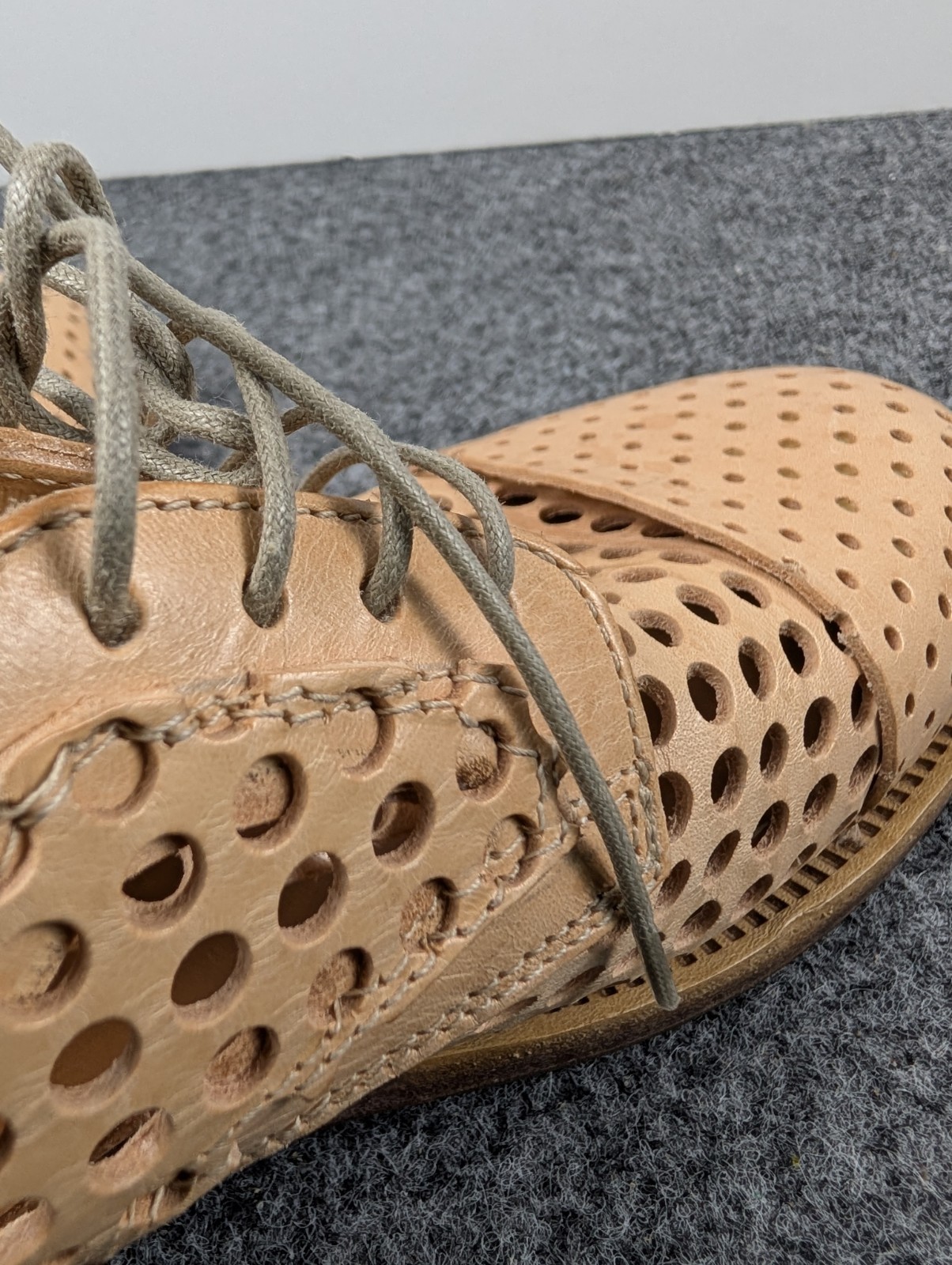 MOMA Handmade in Italy Tan Leather Perforated Oxford Shoes Womens EU 37 US 7