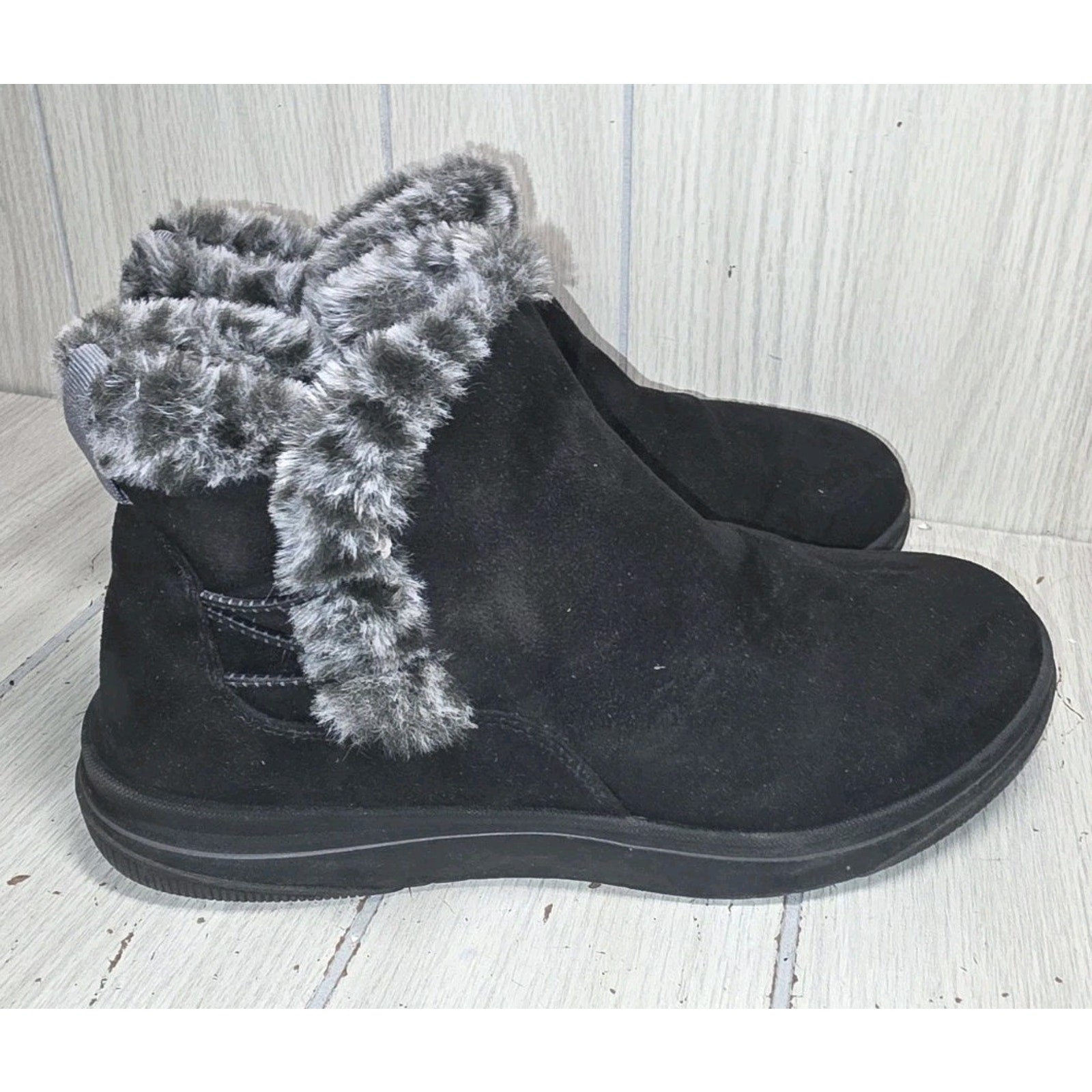 Clarks Cloudsteppers Faux Fur Lined Comfort Pull On Ankle Bootie Black Gray Sz 9
