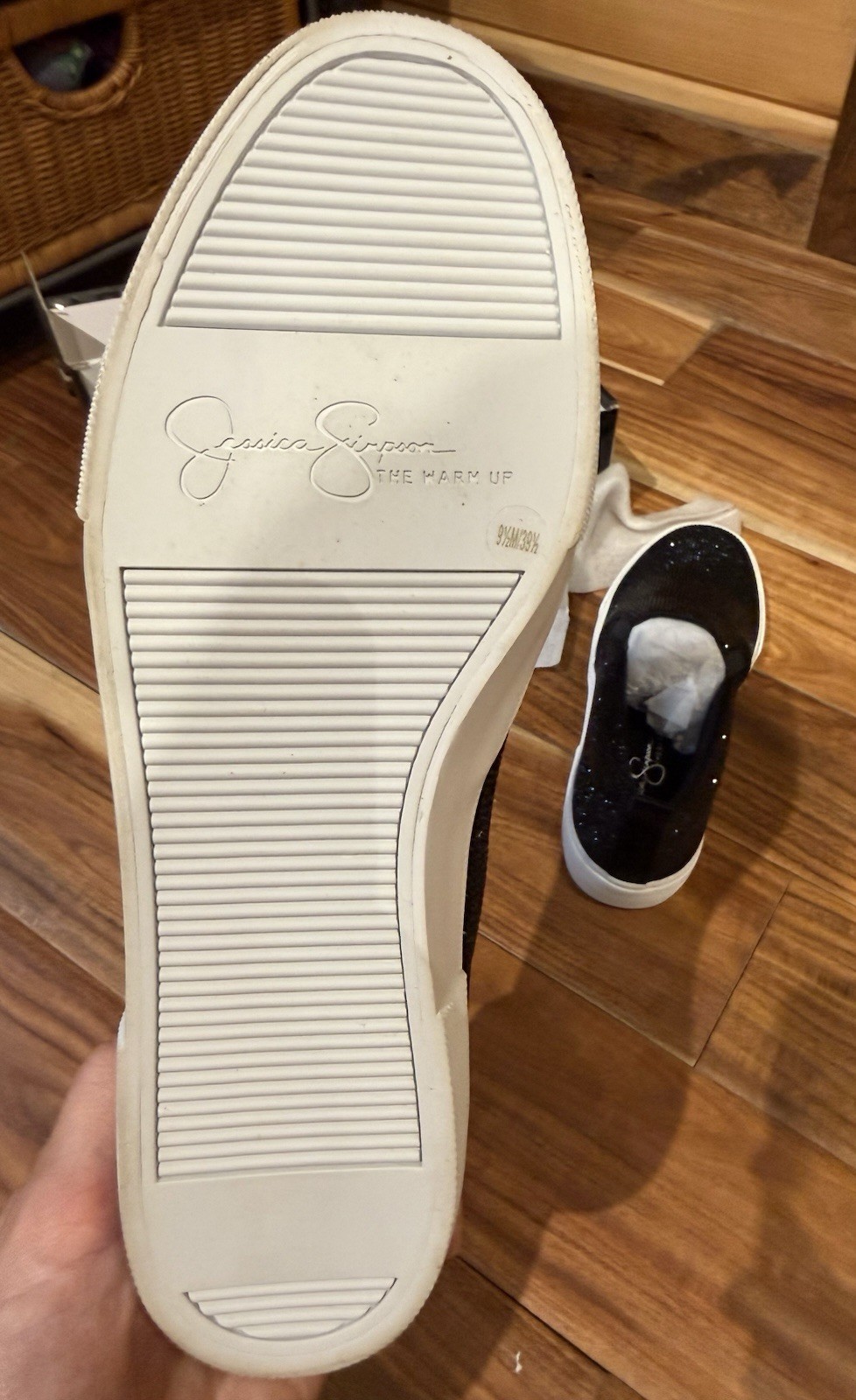 Jessica Simpson Women’s Black Glitter Slip-On Low Top Sneakers Size 9.5