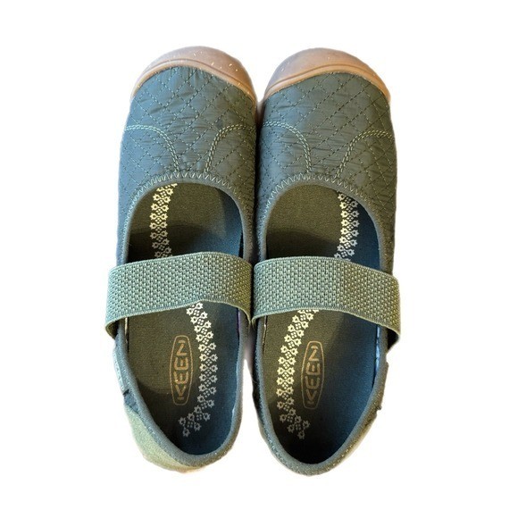 Keen Sienna Mj Mary Jane Quilted martini olive green women’s size 6 rubber flat
