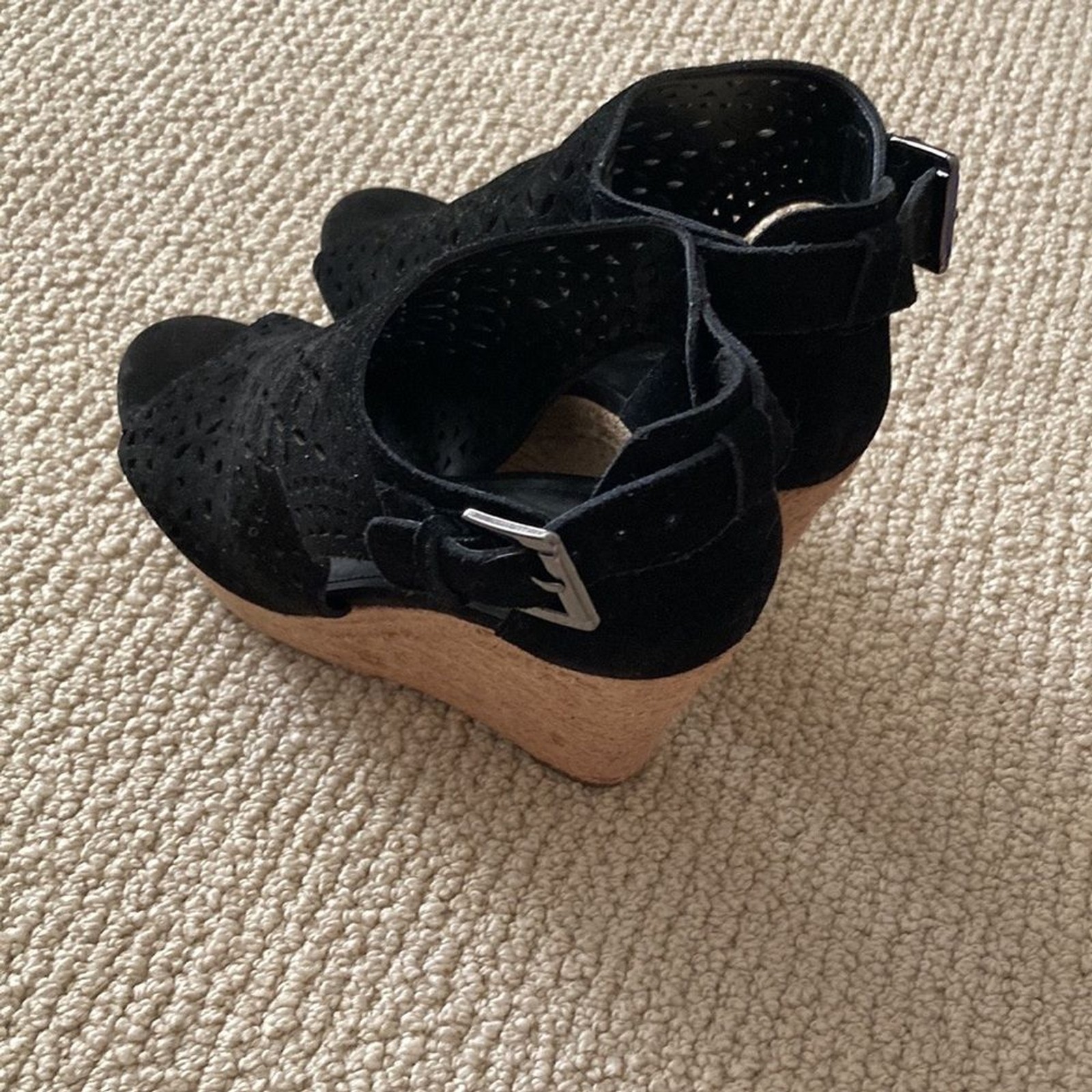 Marc Fisher Black Wedge Heels Espadrilles Sandals Rope Shoes Size 8 VEUC