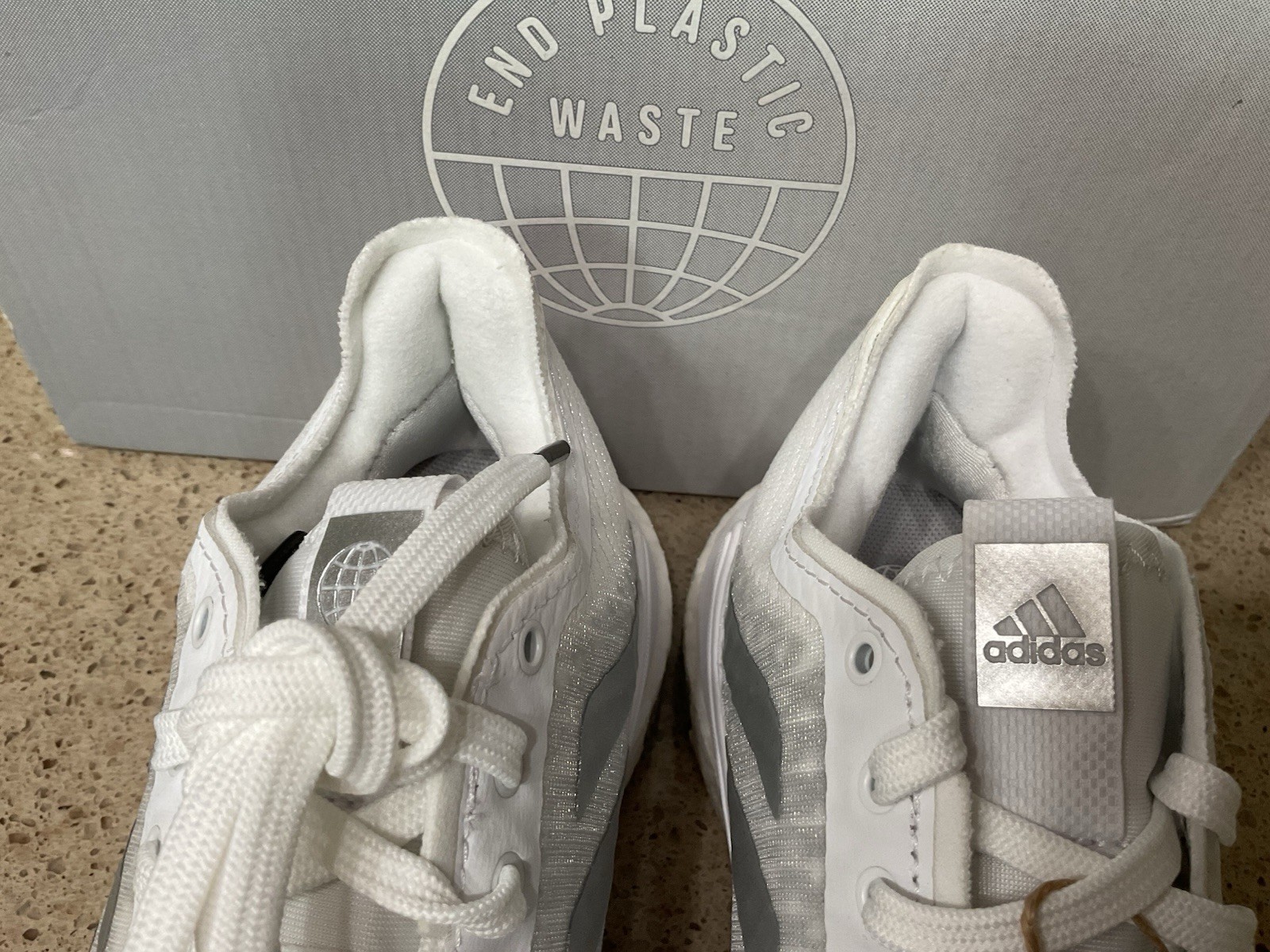 Womens Adidas Crazy Flight Sneakers Size 5 White Gray Volleyball New