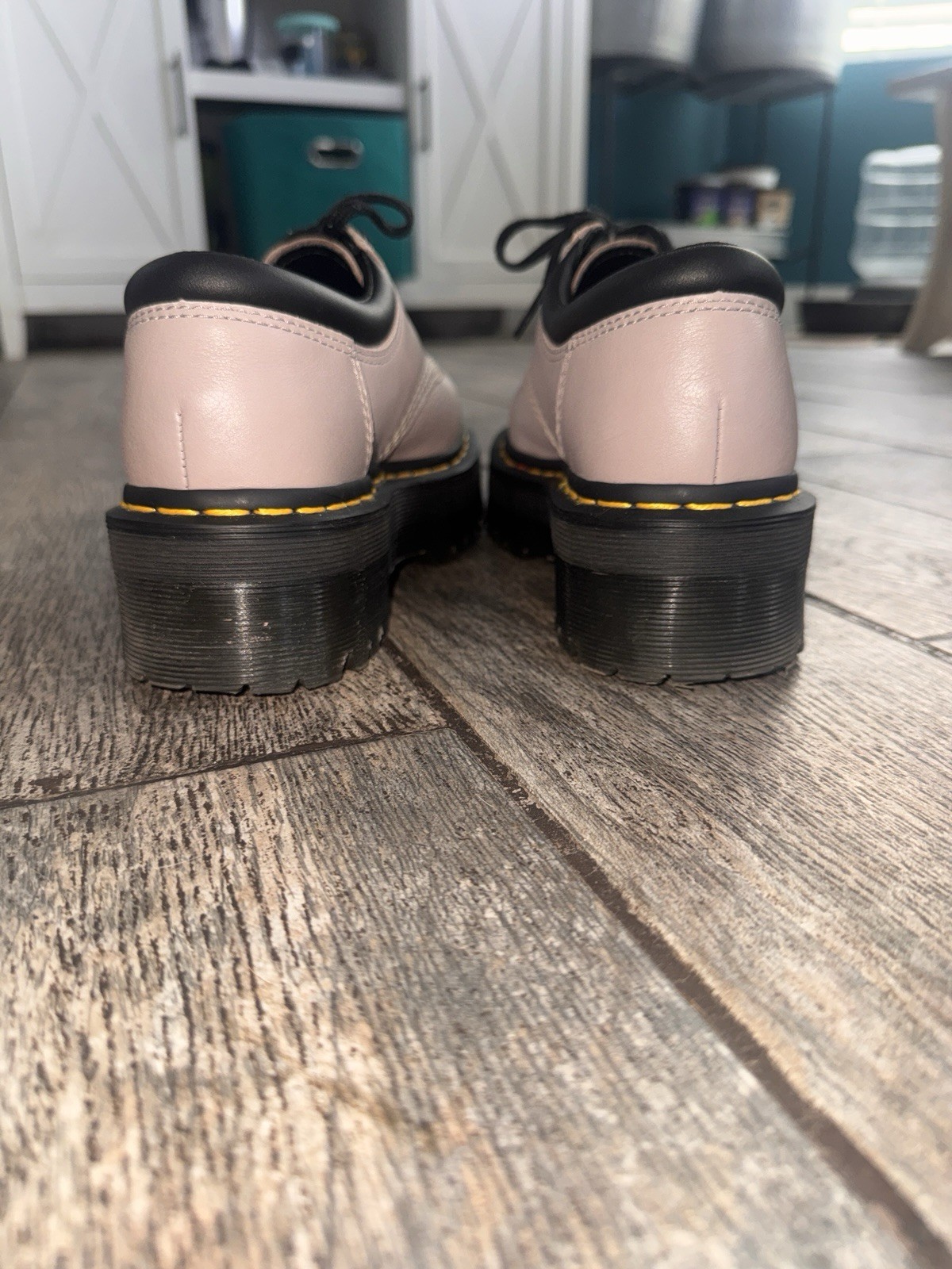 Dr. Martens 1461 Women’s Pink Leather Lace-Up Oxford Platform Shoes US 6
