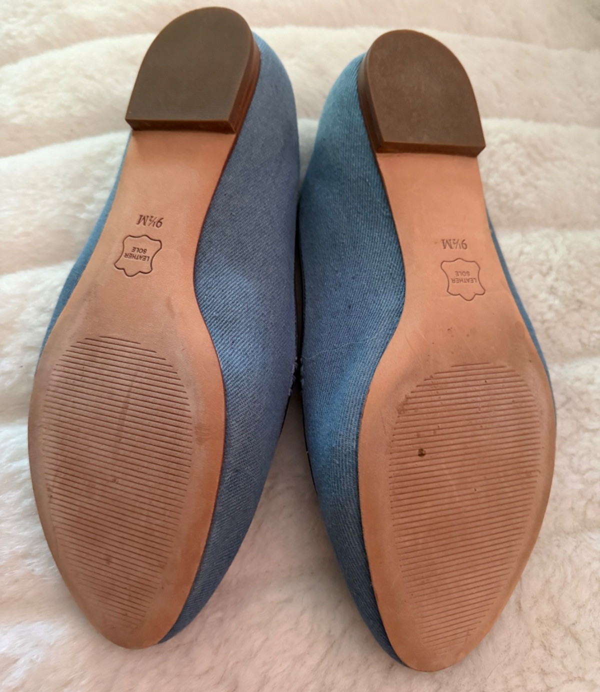 TALBOTS SIZE 9.5 Blue Denim Leather Lined Quilted Dark Trim Loafer Woman Sip On
