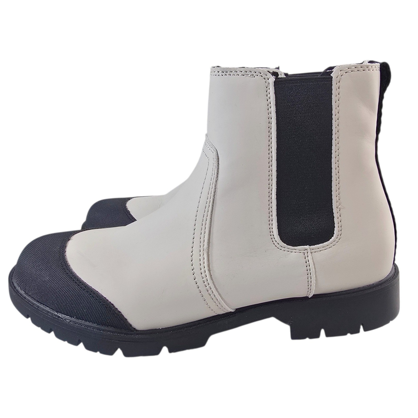 Magellan Outdoors Chelsea Boots Womens 9B Cream Black Man Made Utility Gorpcore
