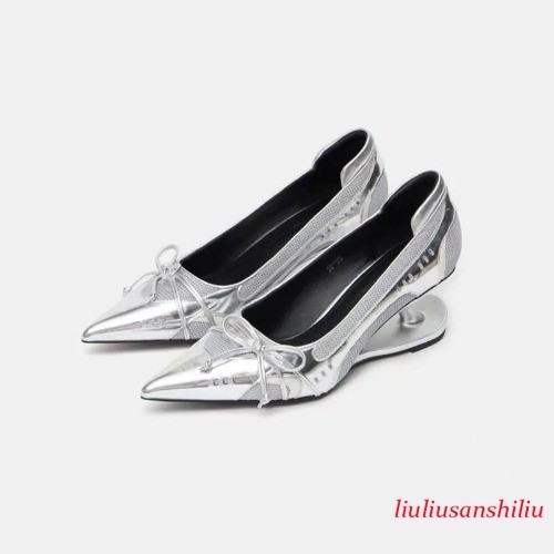 New Special Heel Spliced Heels Pointed Toe Heels Fashion Shallow Mouth Bow