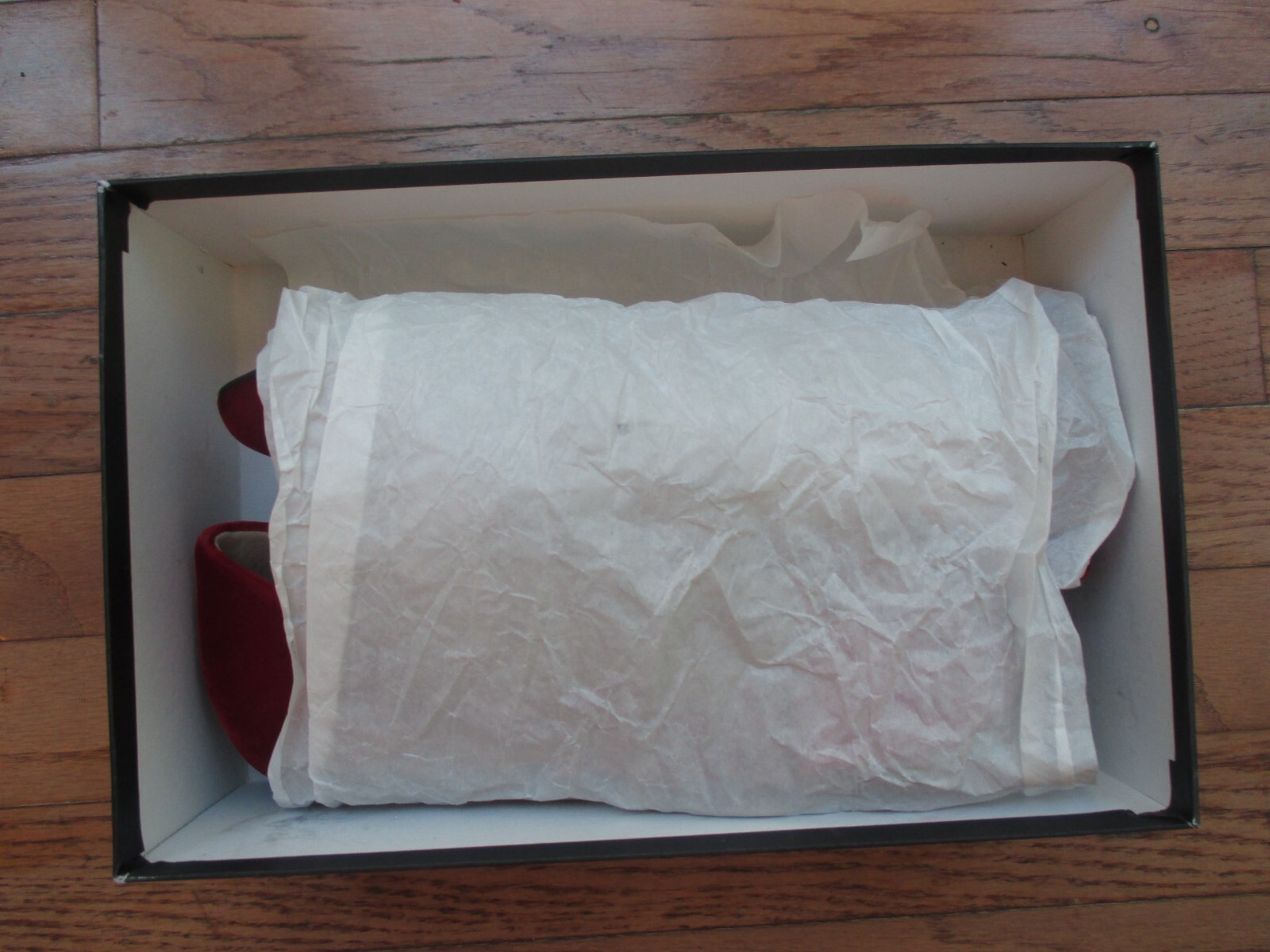 NIB Chiara Boni La Petite Robe Red Bow Accent Velvet Ballet Flats 7/37 Italy