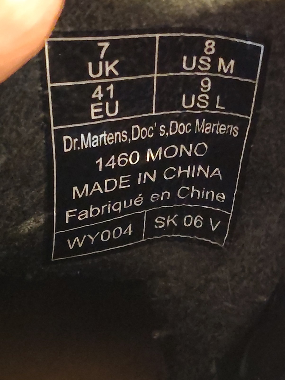 Dr. Martens 1460 Mono Women’s Size 9 Black Smooth Leather Boots Mens Size 8 EUC