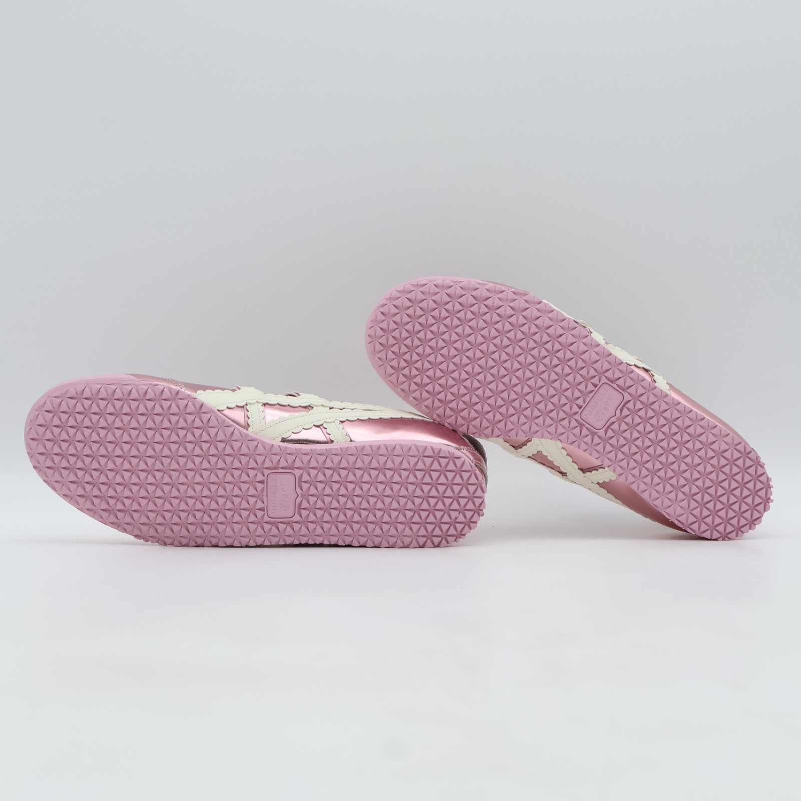 1182A708-701 Onitsuka Tiger Mexico 66 TGRS Crystal Pink Cream (Women’s)