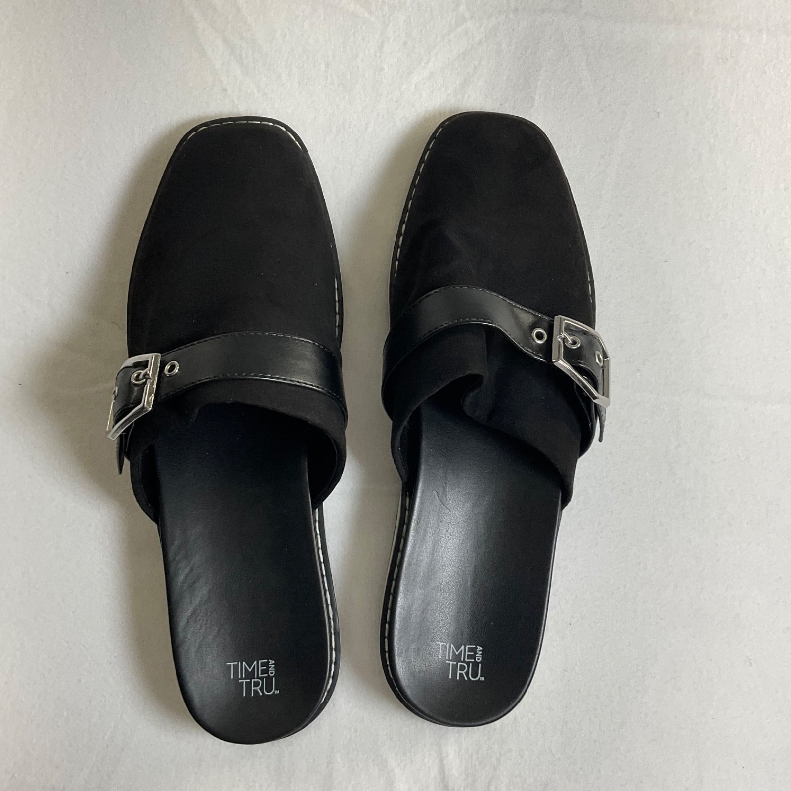 Time and Tru Women’s Black Faux Suede Buckle Mules size 10 New With out tag.