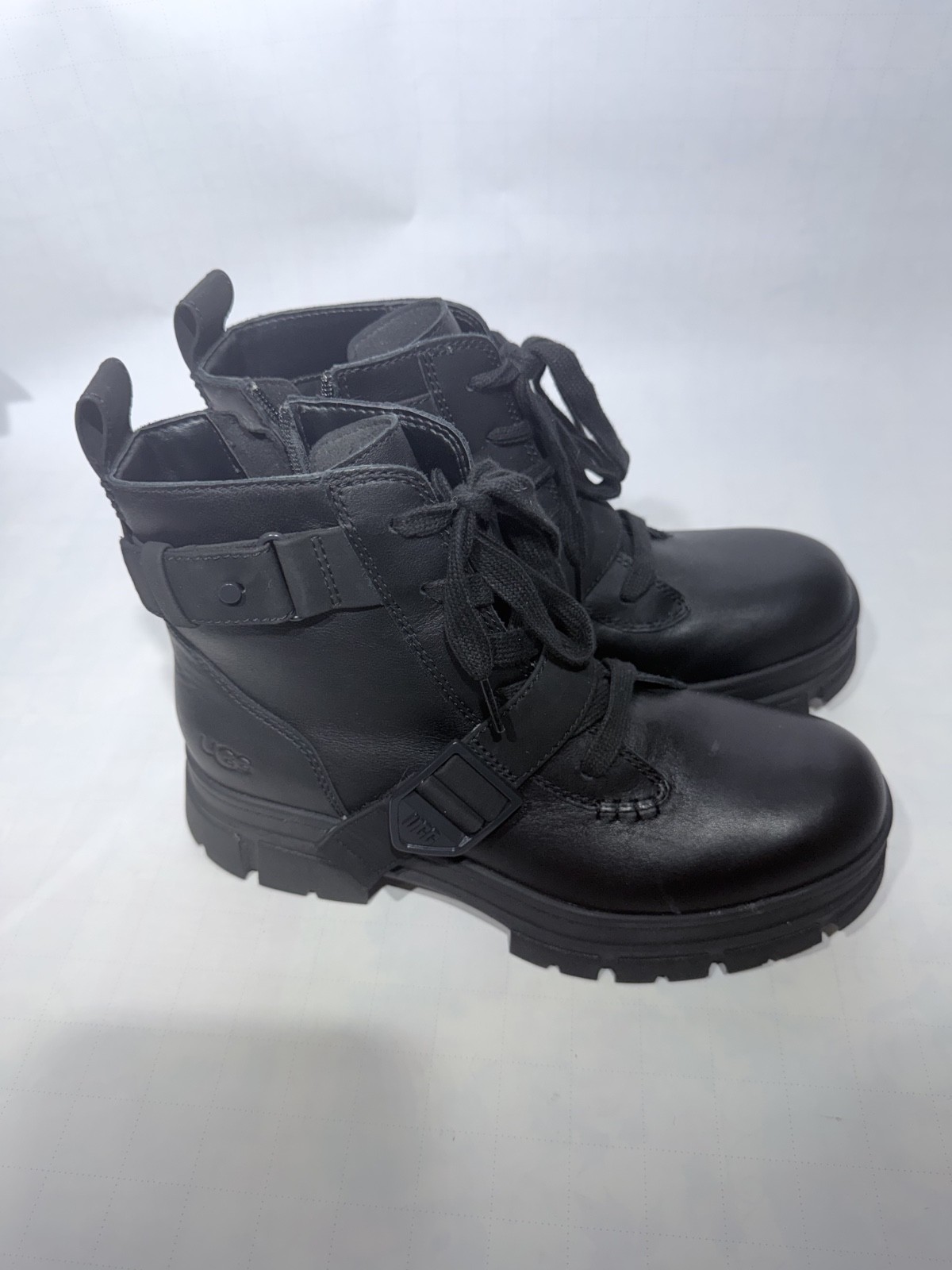 UGG Ashton Leather Lace-Up Boots Color: Black Size 9.5